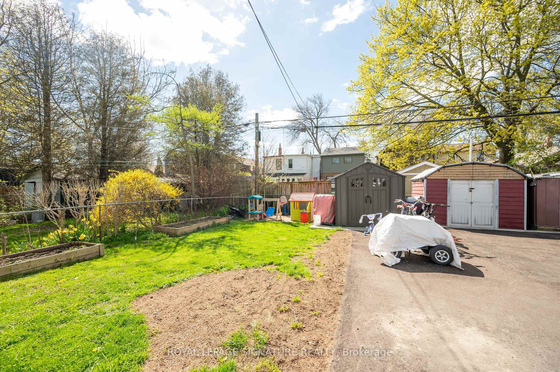 109 Symons St, Toronto, ON M8V1V1 | 3 Bedroom 4 Bathroom Detached House | Image 39