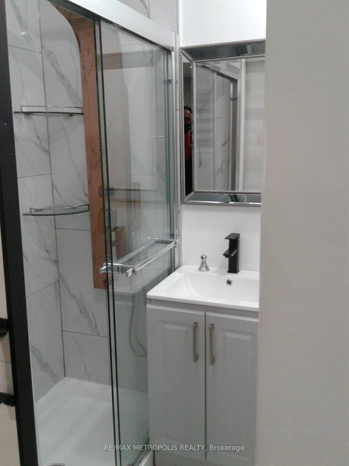 65 Elnathan Cres, Toronto, ON M9L2G2 | 3 Bedroom 4 Bathroom Semi-Detached House | Image 13