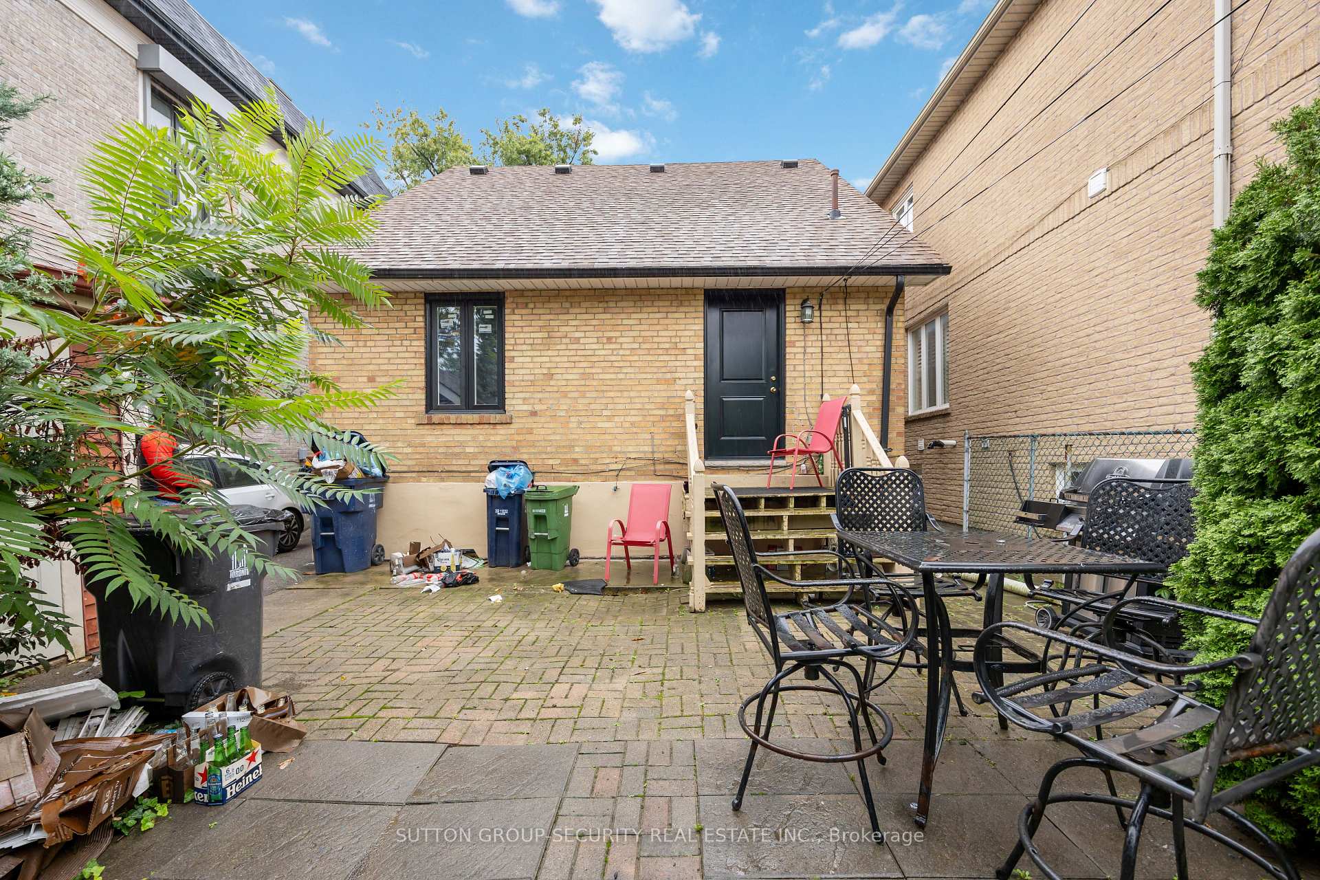 1104 Glengrove Ave, Toronto, ON M6B2K4 | 4 Bedroom 2 Bathroom Detached House | Image 29