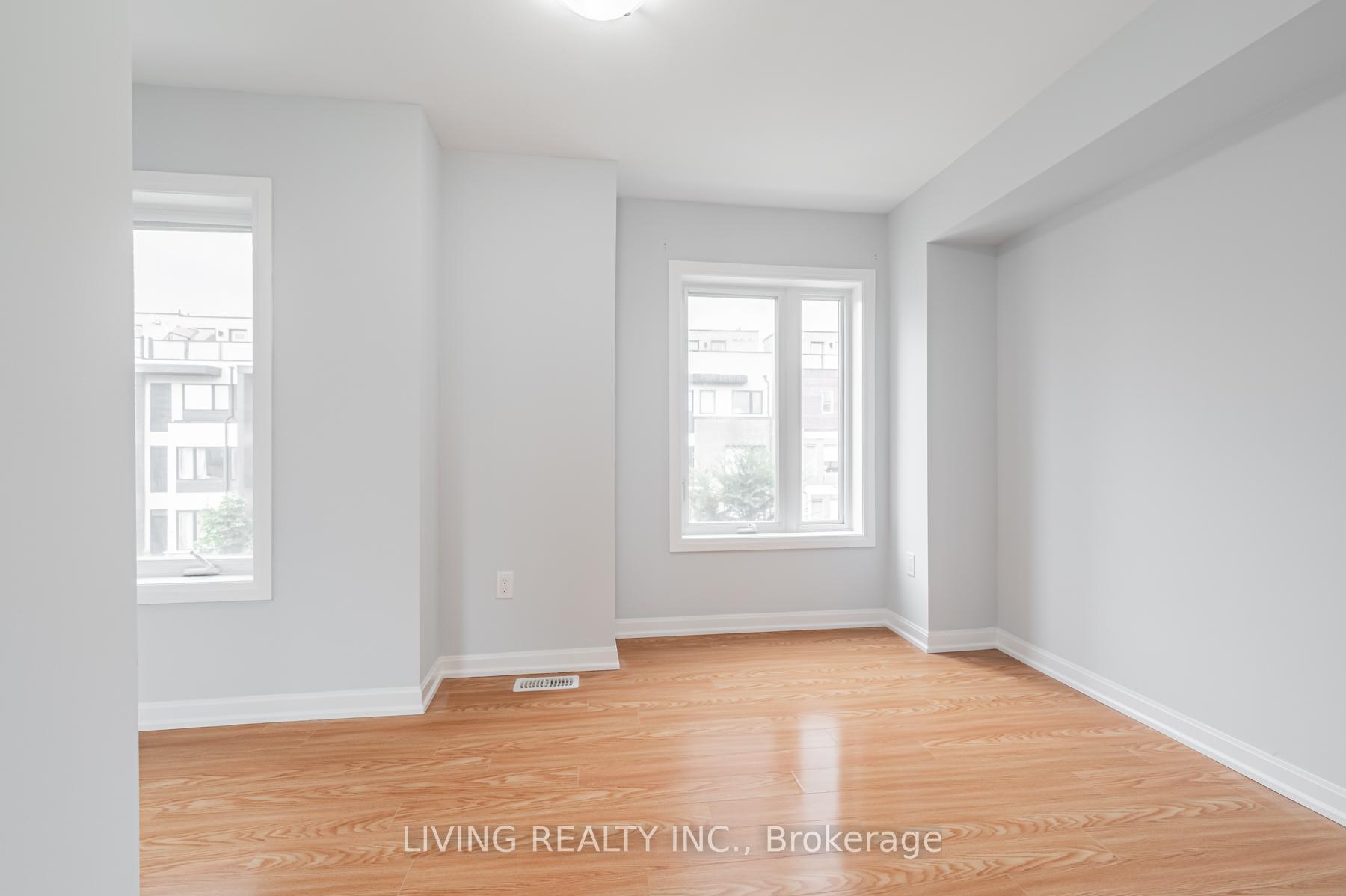 21 Caroline Carpenter Grve, Toronto, ON M3K0B1 | 3 Bedroom 3 Bathroom Condo Townhouse | Image 15