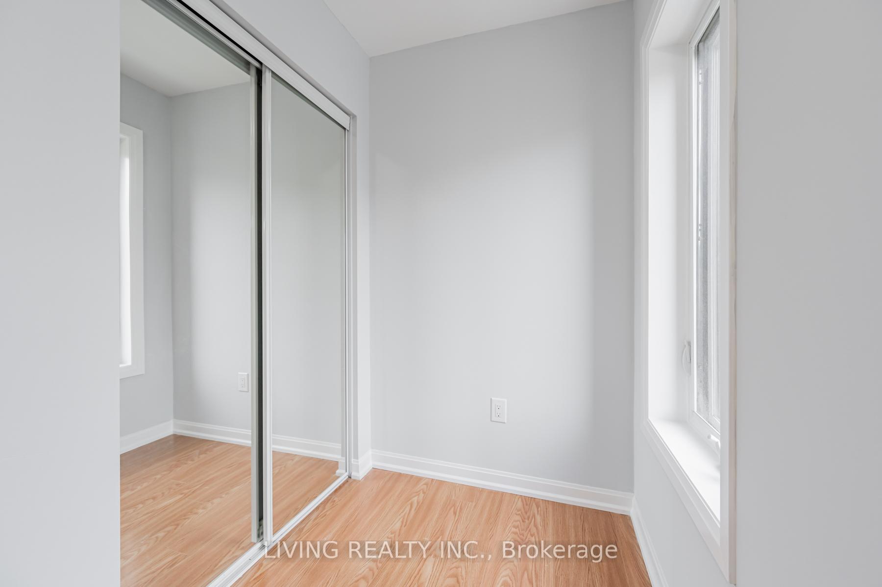 21 Caroline Carpenter Grve, Toronto, ON M3K0B1 | 3 Bedroom 3 Bathroom Condo Townhouse | Image 18
