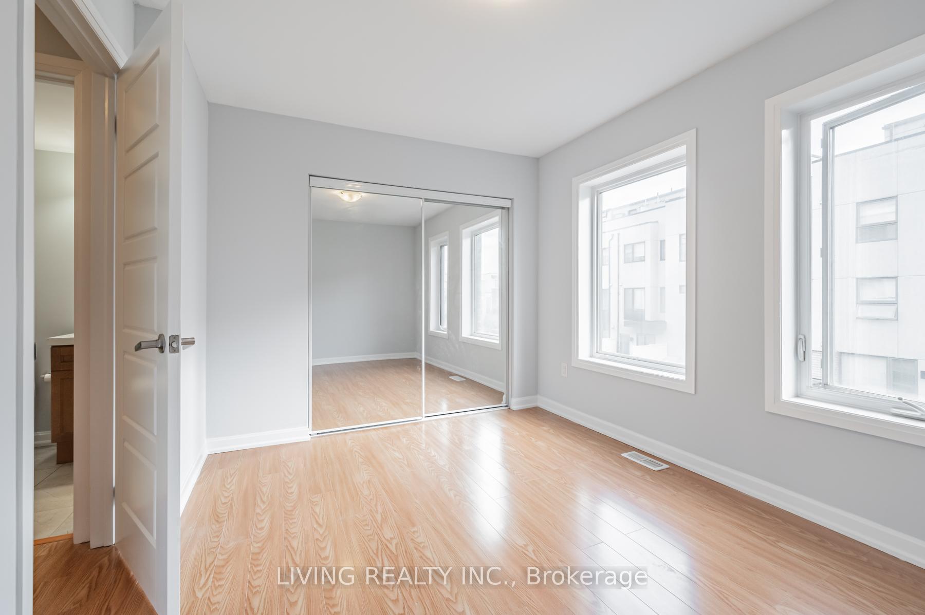 21 Caroline Carpenter Grve, Toronto, ON M3K0B1 | 3 Bedroom 3 Bathroom Condo Townhouse | Image 20