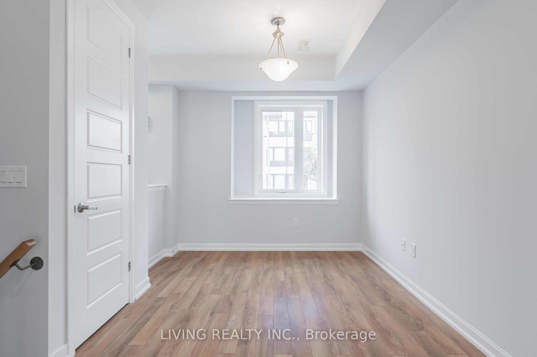21 Caroline Carpenter Grve, Toronto, ON M3K0B1 | 3 Bedroom 3 Bathroom Condo Townhouse | Image 4