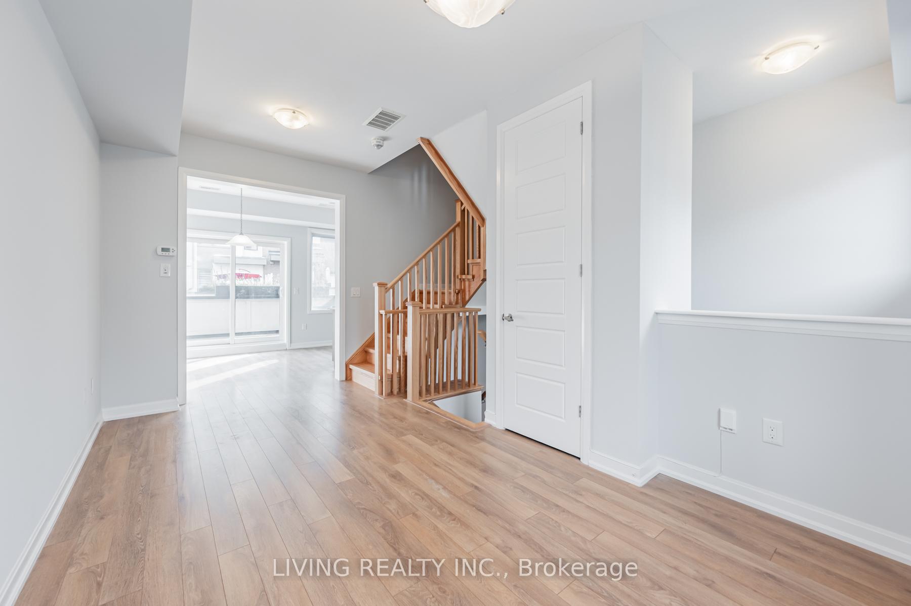 21 Caroline Carpenter Grve, Toronto, ON M3K0B1 | 3 Bedroom 3 Bathroom Condo Townhouse | Image 5