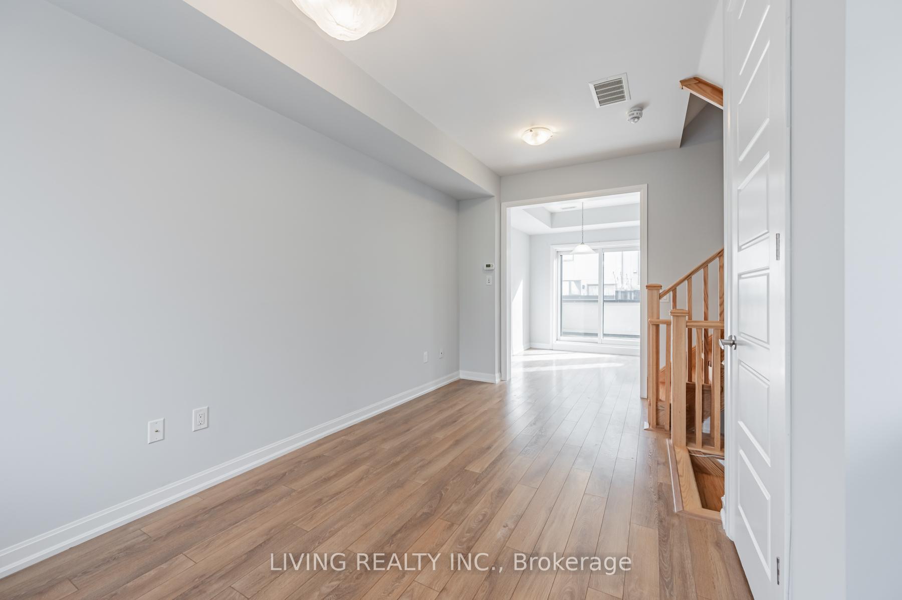21 Caroline Carpenter Grve, Toronto, ON M3K0B1 | 3 Bedroom 3 Bathroom Condo Townhouse | Image 7