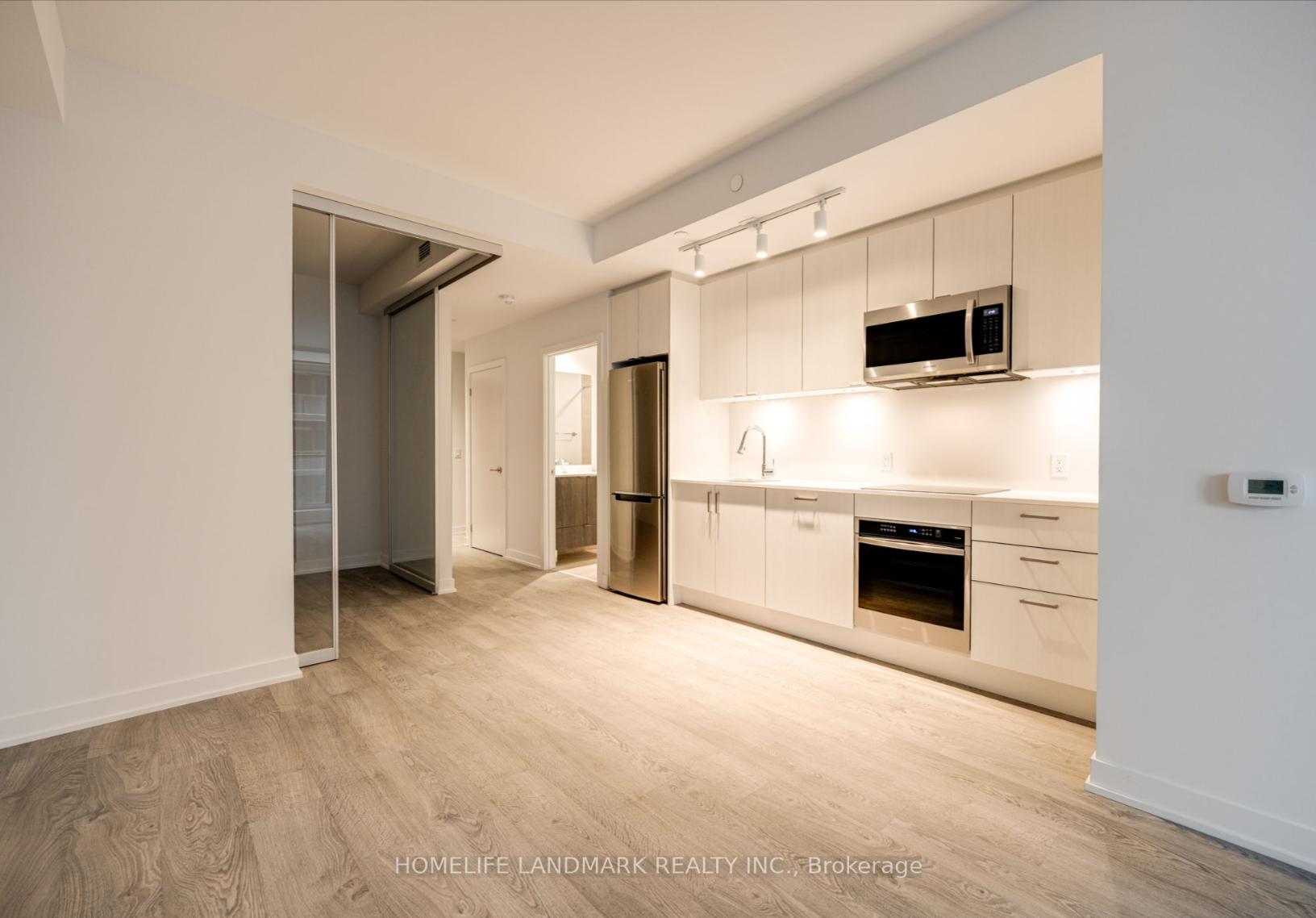 #3005 - 1928 Lake Shore Blvd W, Toronto, ON M6S1A1 | 2 Bedroom 2 Bathroom Condo Apt | Image 4