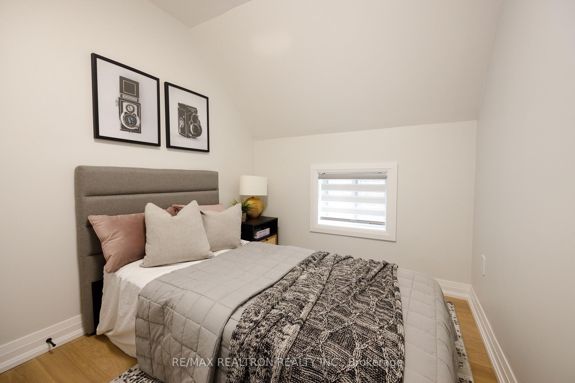 77 Hatherley Rd, Toronto, ON M6E1V8 | 3 Bedroom 3 Bathroom Detached House | Image 14