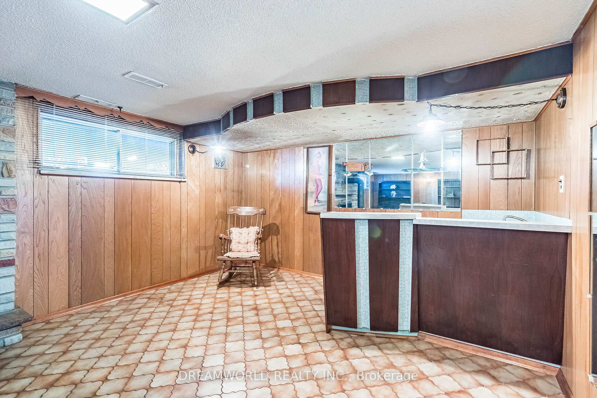 44 Watney Cres, Toronto, ON M3L2C9 | 3 Bedroom 2 Bathroom Semi-Detached House | Image 20