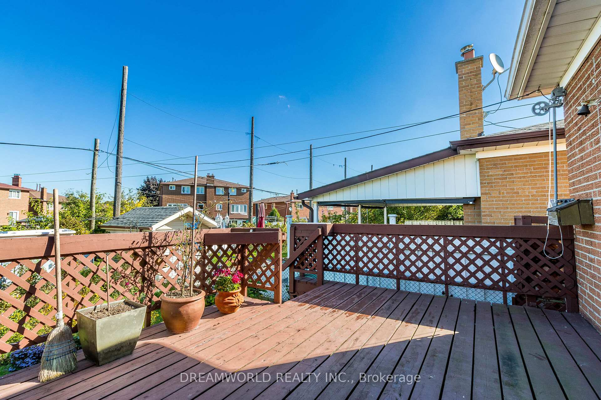 44 Watney Cres, Toronto, ON M3L2C9 | 3 Bedroom 2 Bathroom Semi-Detached House | Image 24