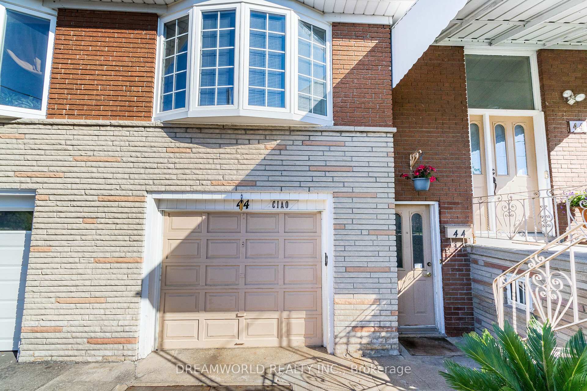 44 Watney Cres, Toronto, ON M3L2C9 | 3 Bedroom 2 Bathroom Semi-Detached House | Image 3