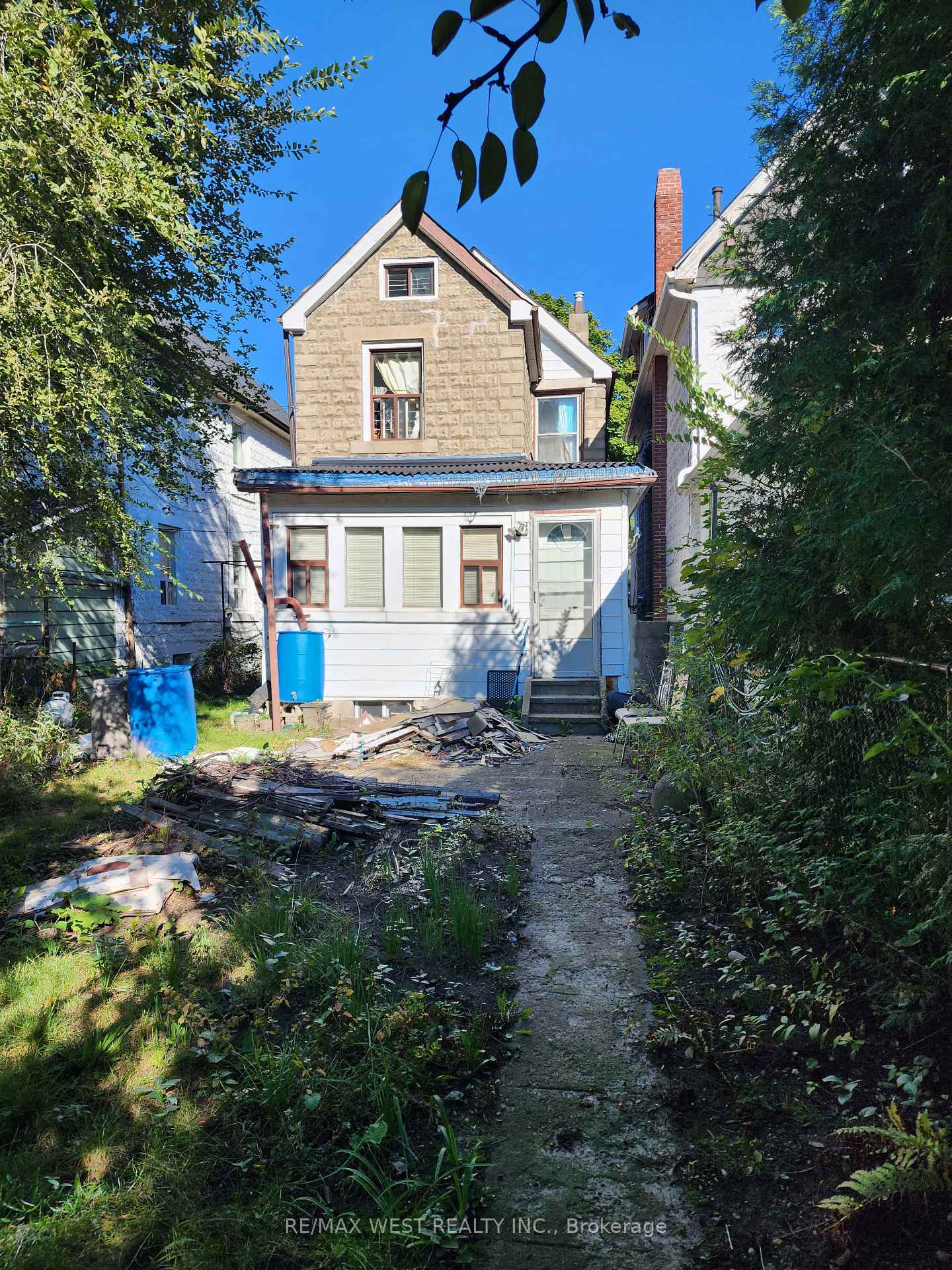 50 Batavia Ave, Toronto, ON M6N4A2 | 4 Bedroom 3 Bathroom Detached House | Image 21