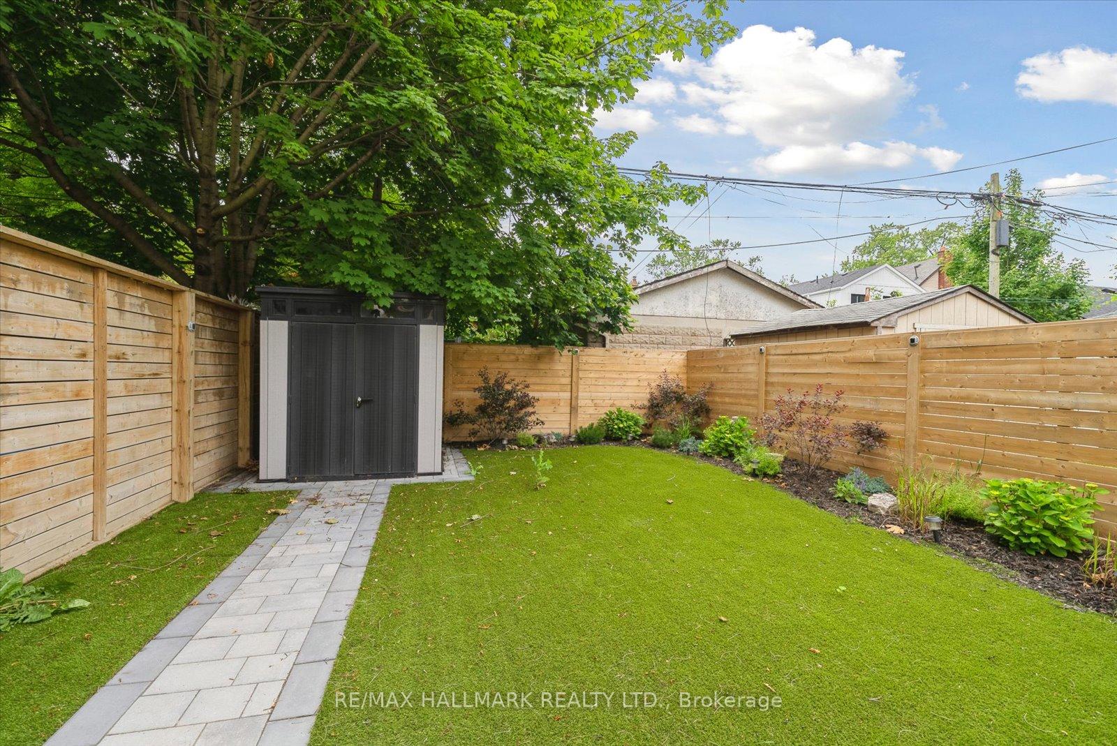 65 Lake Cres, Toronto, ON M8V1W2 | 3 Bedroom 5 Bathroom Detached House | Image 33