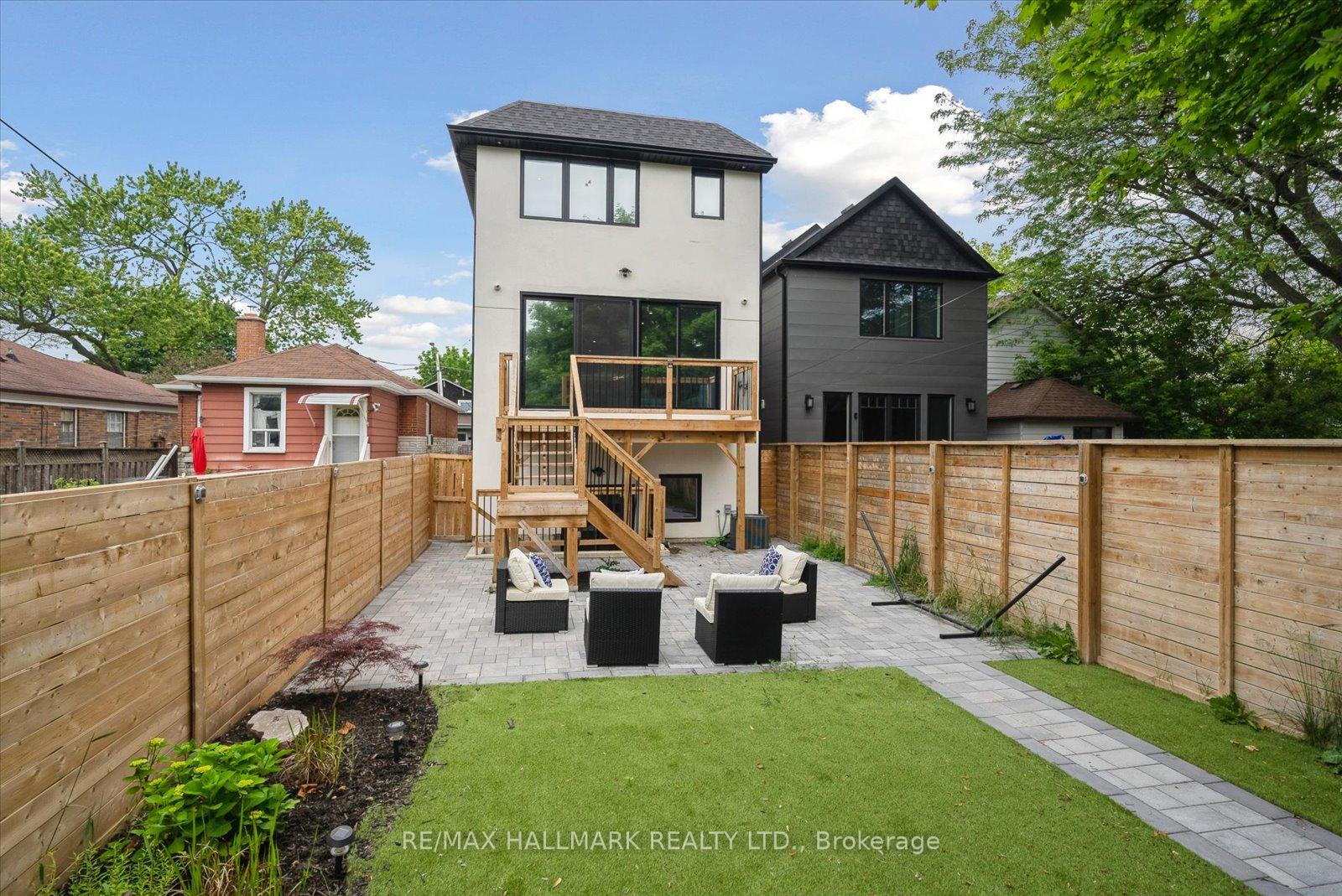 65 Lake Cres, Toronto, ON M8V1W2 | 3 Bedroom 5 Bathroom Detached House | Image 34