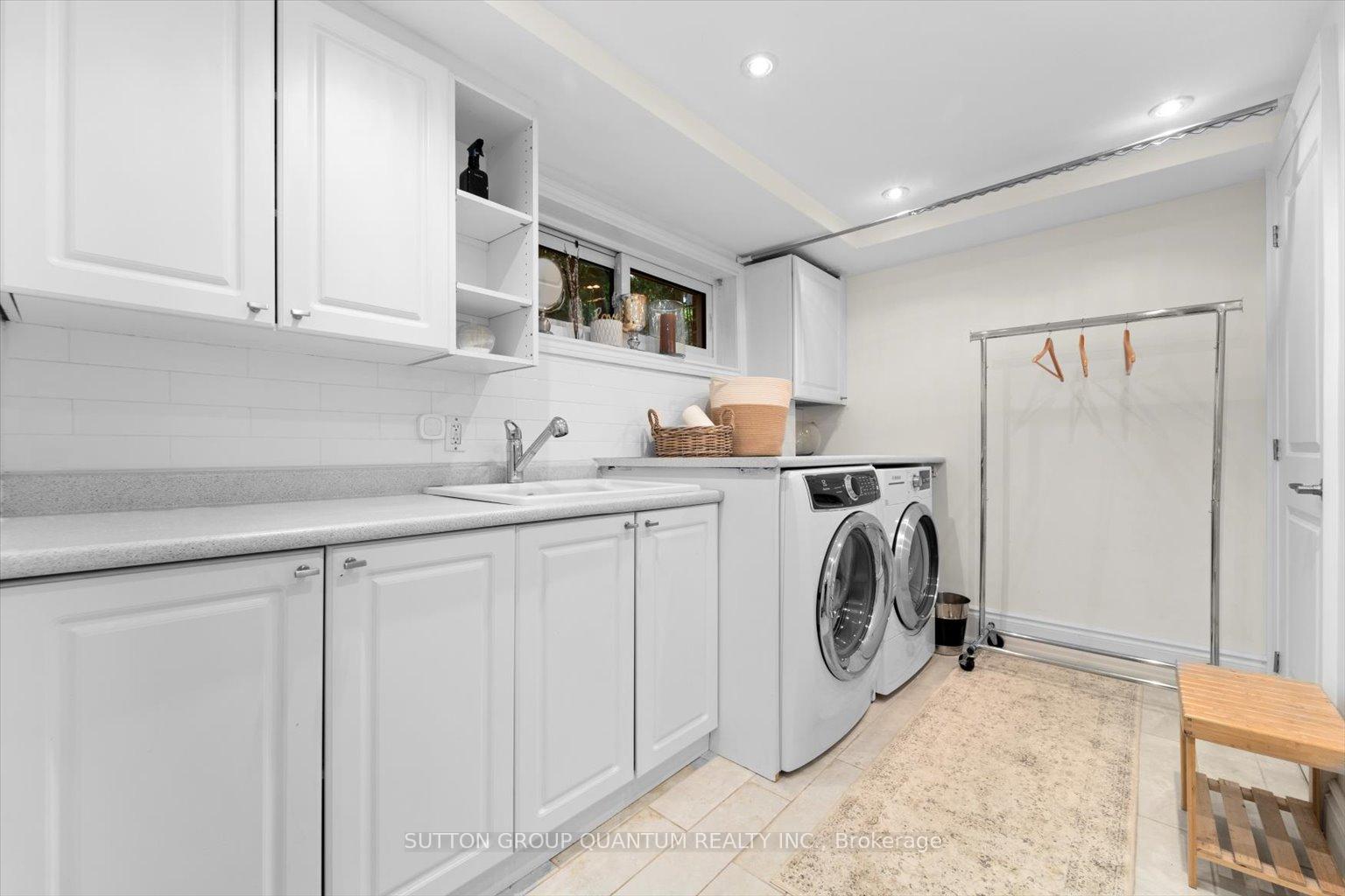 159 Princess Anne Cres, Toronto, ON M9A2R7 | 3 Bedroom 3 Bathroom Detached House | Image 34