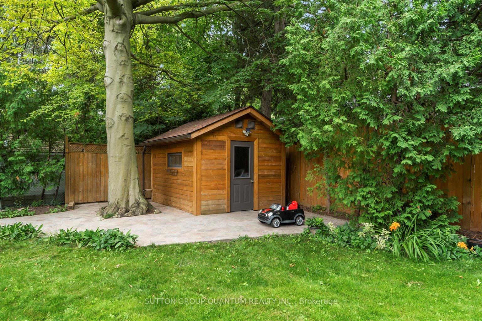 159 Princess Anne Cres, Toronto, ON M9A2R7 | 3 Bedroom 3 Bathroom Detached House | Image 36