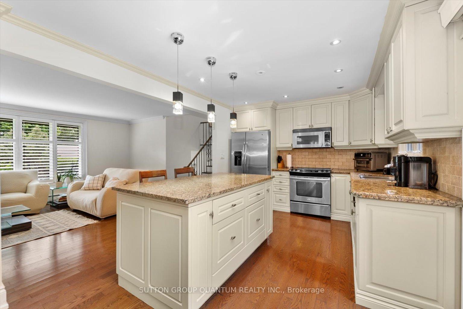 159 Princess Anne Cres, Toronto, ON M9A2R7 | 3 Bedroom 3 Bathroom Detached House | Image 6
