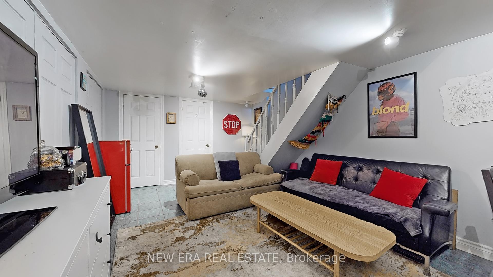 596 St Clarens Ave, Toronto, ON M6H3W9 | 3 Bedroom 2 Bathroom Semi-Detached House | Image 17