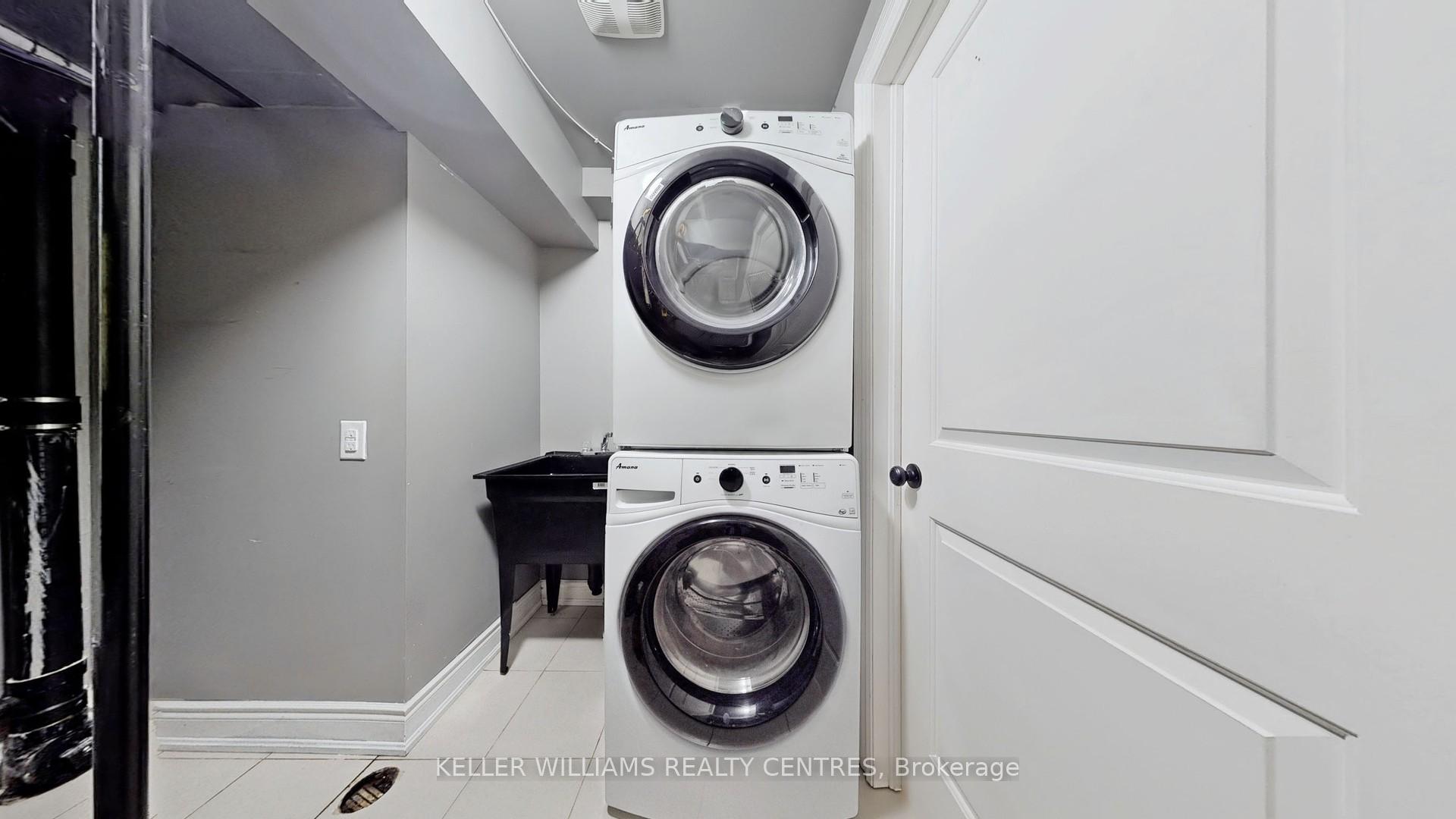 272B Boon Ave, Toronto, ON M6E3Z9 | 3 Bedroom 4 Bathroom Detached House | Image 32