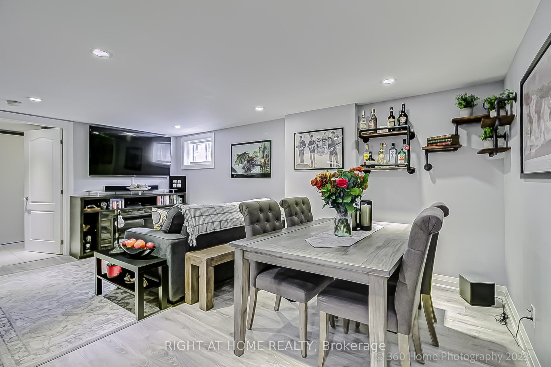 85 Barrhead Cres, Toronto, ON M9W3Z8 | 3 Bedroom 3 Bathroom Detached House | Image 17