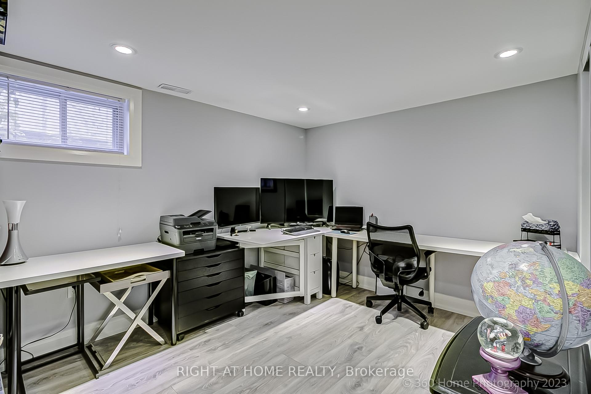 85 Barrhead Cres, Toronto, ON M9W3Z8 | 3 Bedroom 3 Bathroom Detached House | Image 18