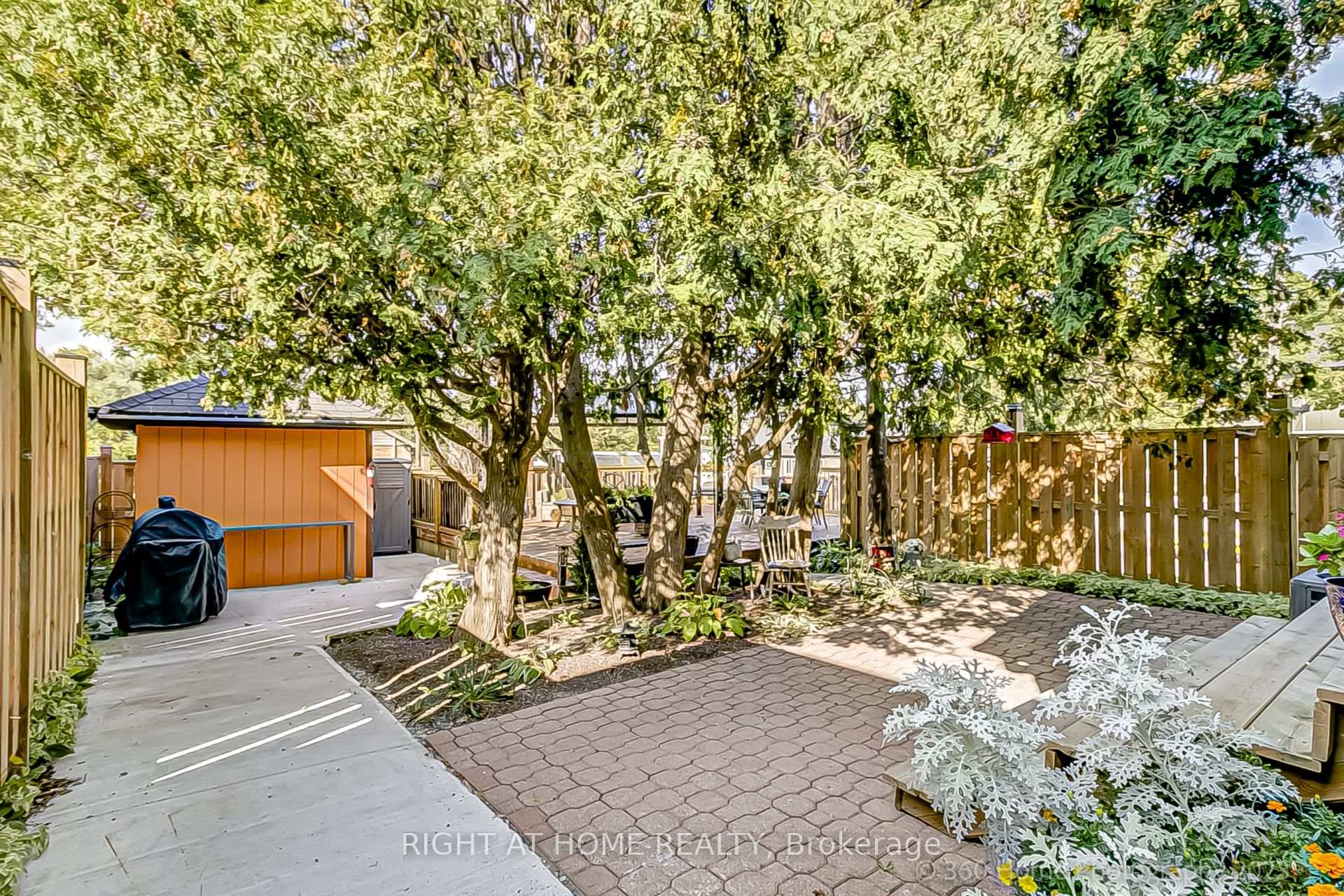 85 Barrhead Cres, Toronto, ON M9W3Z8 | 3 Bedroom 3 Bathroom Detached House | Image 24