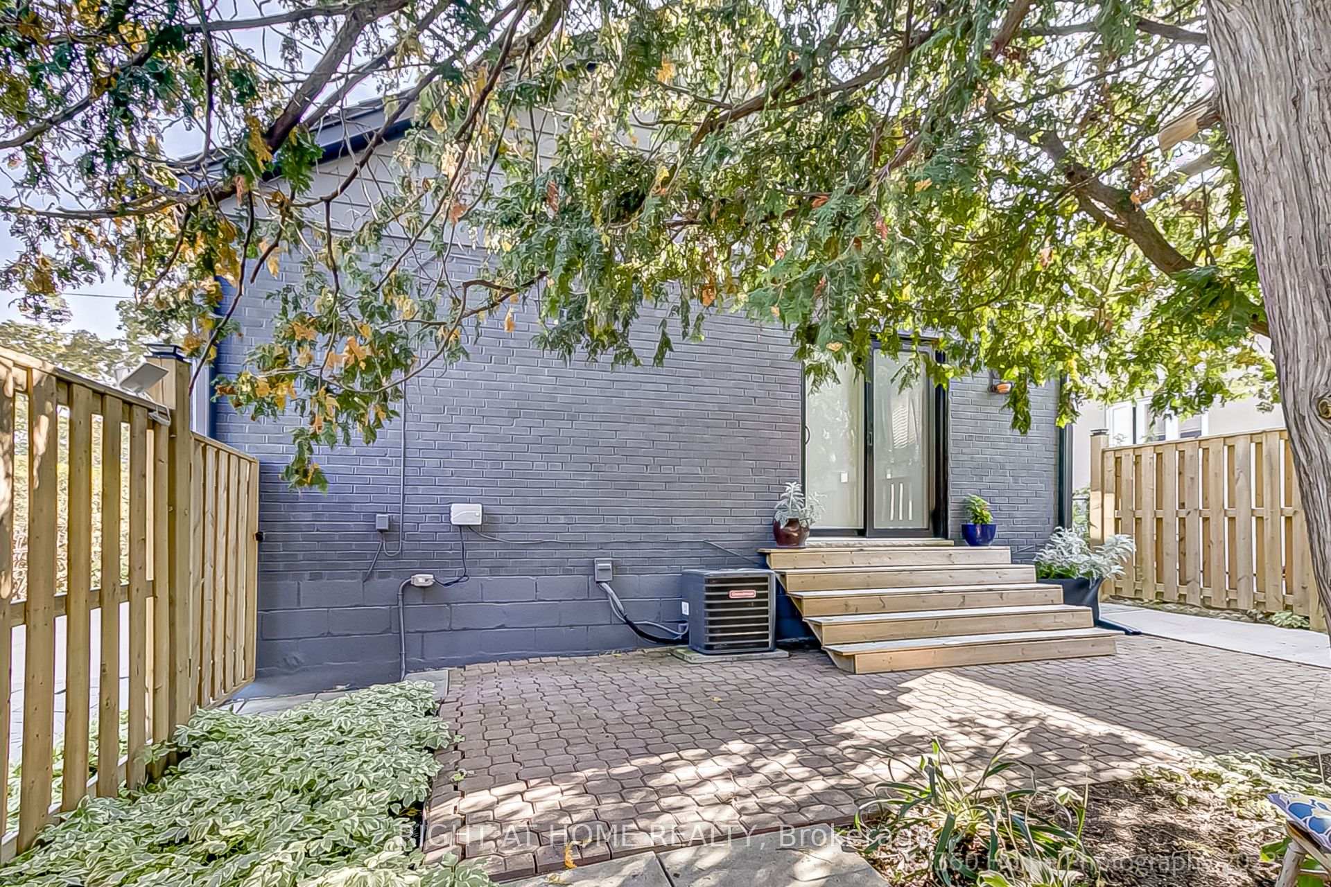 85 Barrhead Cres, Toronto, ON M9W3Z8 | 3 Bedroom 3 Bathroom Detached House | Image 29