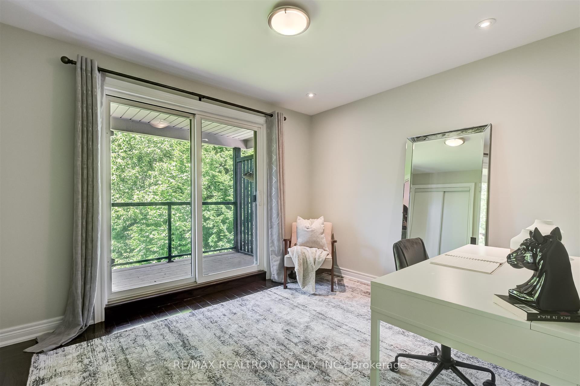 102 Edenbridge Dr, Toronto, ON M9A3G4 | 4 Bedroom 6 Bathroom Detached House | Image 24