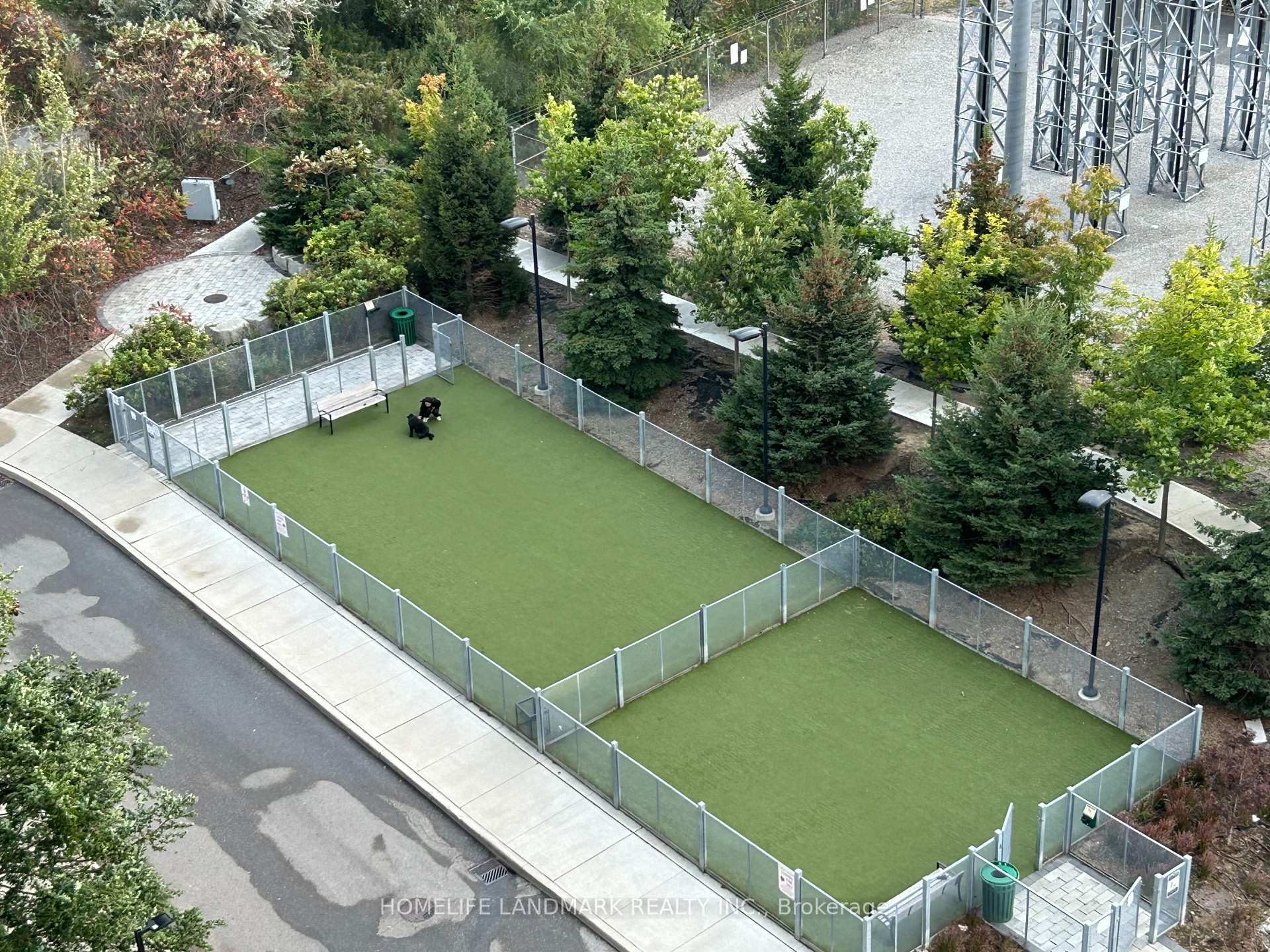 #909 - 105 The Queensway, Toronto, ON M6S5B5 | 1 Bedroom 1 Bathroom Condo Apt | Image 24