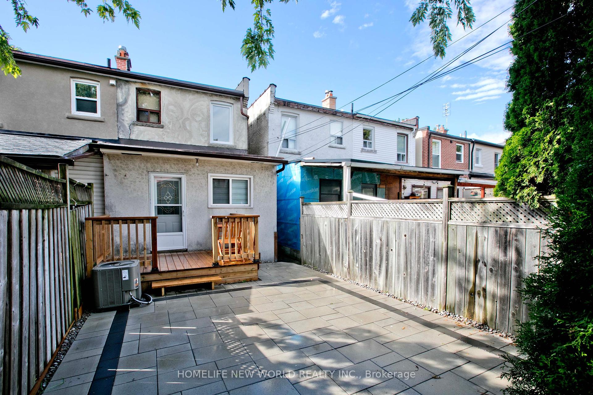 19 Britannia Ave, Toronto, ON M6N3T6 | 3 Bedroom 3 Bathroom Semi-Detached House | Image 23
