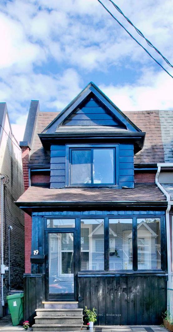 19 Britannia Ave, Toronto, ON M6N3T6 | 3 Bedroom 3 Bathroom Semi-Detached House | Image 32