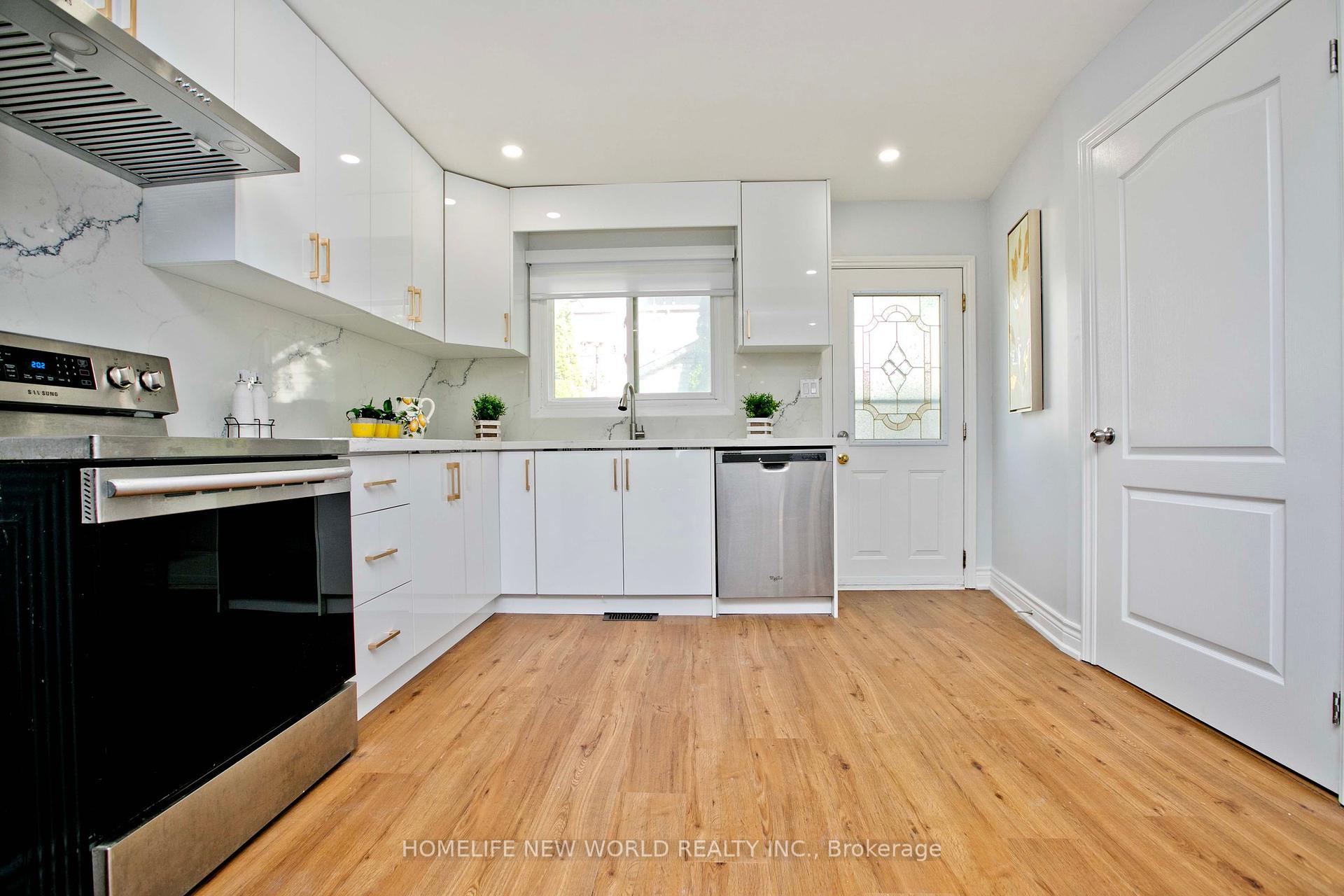 19 Britannia Ave, Toronto, ON M6N3T6 | 3 Bedroom 3 Bathroom Semi-Detached House | Image 8