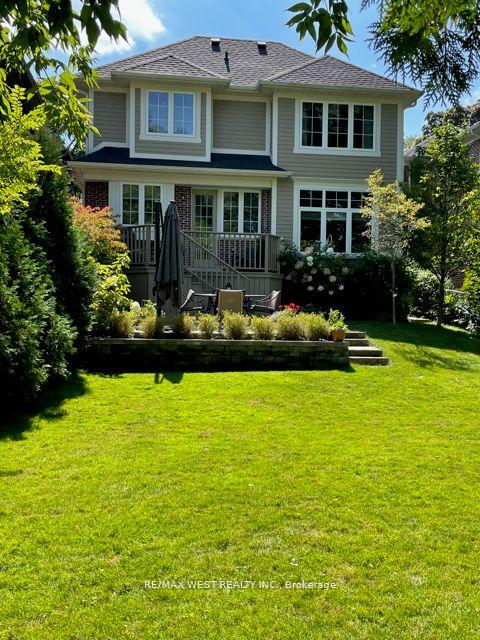 16 Ashton Manr, Toronto, ON M8Y2N5 | 4 Bedroom 4 Bathroom Detached House | Image 26