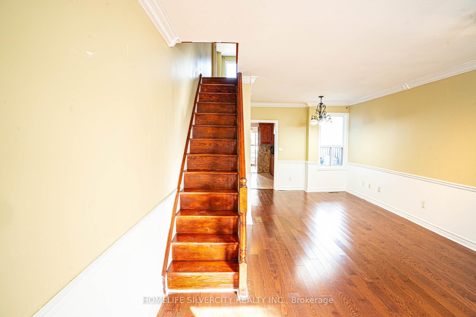 47 Osler St, Toronto, ON M6P4A1 | 3 Bedroom 4 Bathroom Semi-Detached House | Image 10