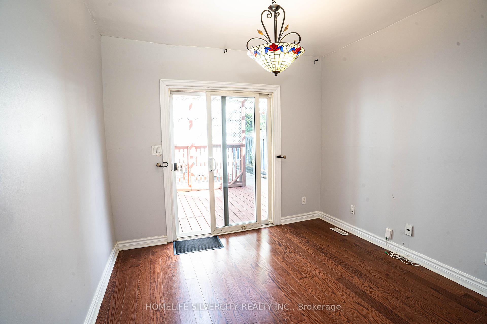 47 Osler St, Toronto, ON M6P4A1 | 3 Bedroom 4 Bathroom Semi-Detached House | Image 11