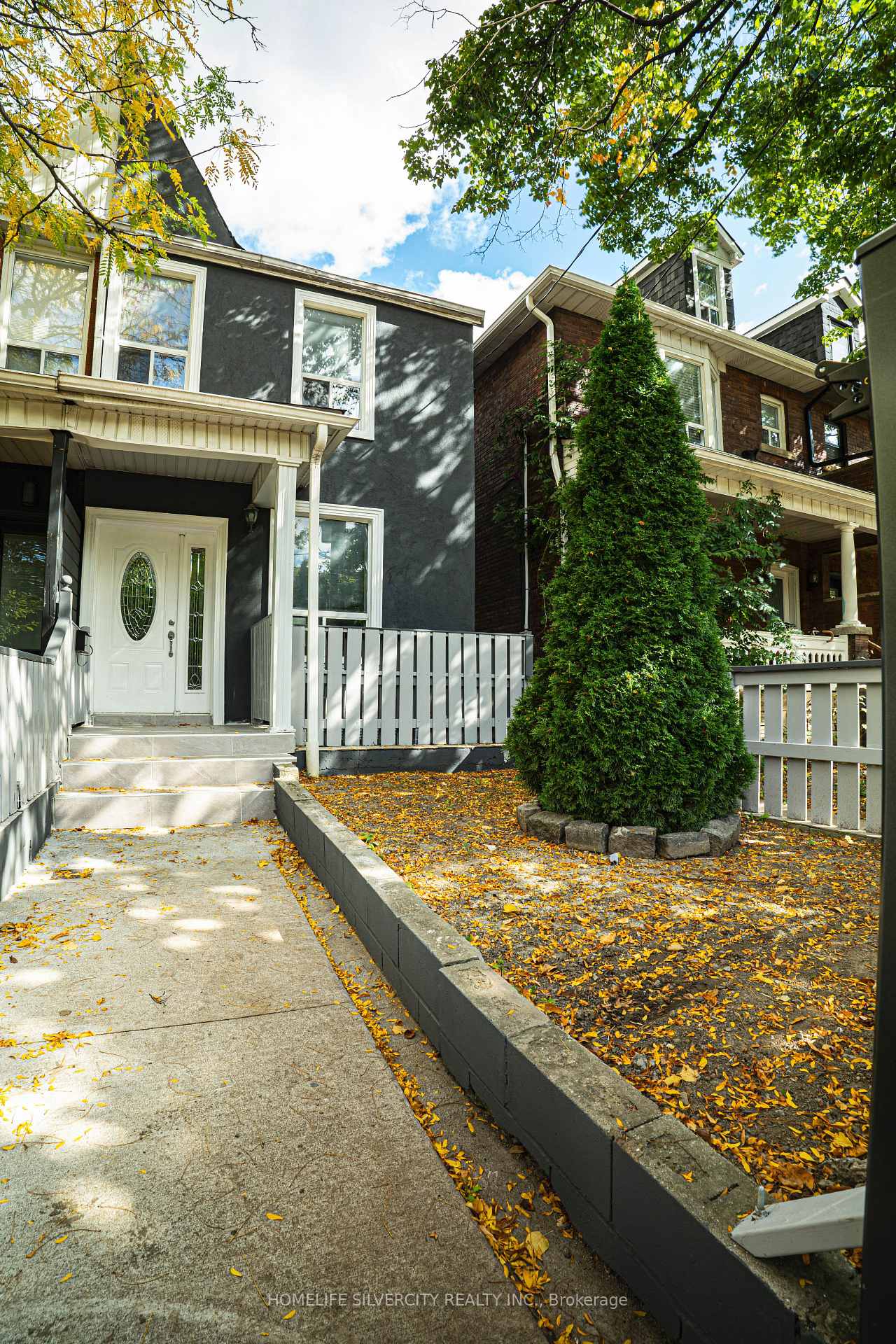 47 Osler St, Toronto, ON M6P4A1 | 3 Bedroom 4 Bathroom Semi-Detached House | Image 2