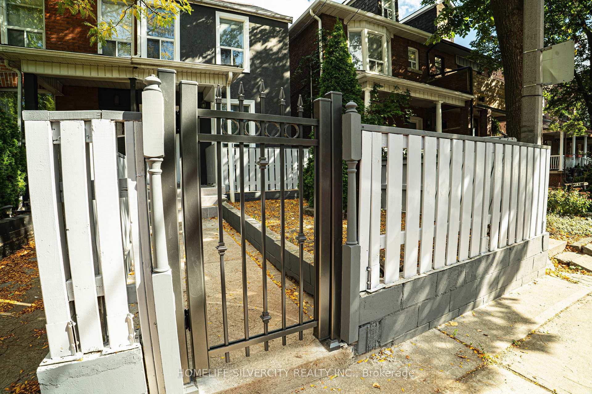 47 Osler St, Toronto, ON M6P4A1 | 3 Bedroom 4 Bathroom Semi-Detached House | Image 6