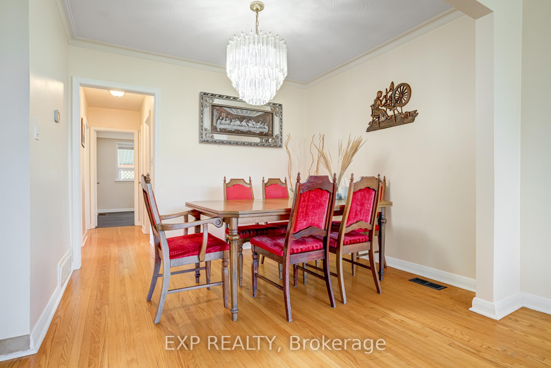 16 Heavitree Dr, Toronto, ON M3L1K6 | 3 Bedroom 2 Bathroom Semi-Detached House | Image 10