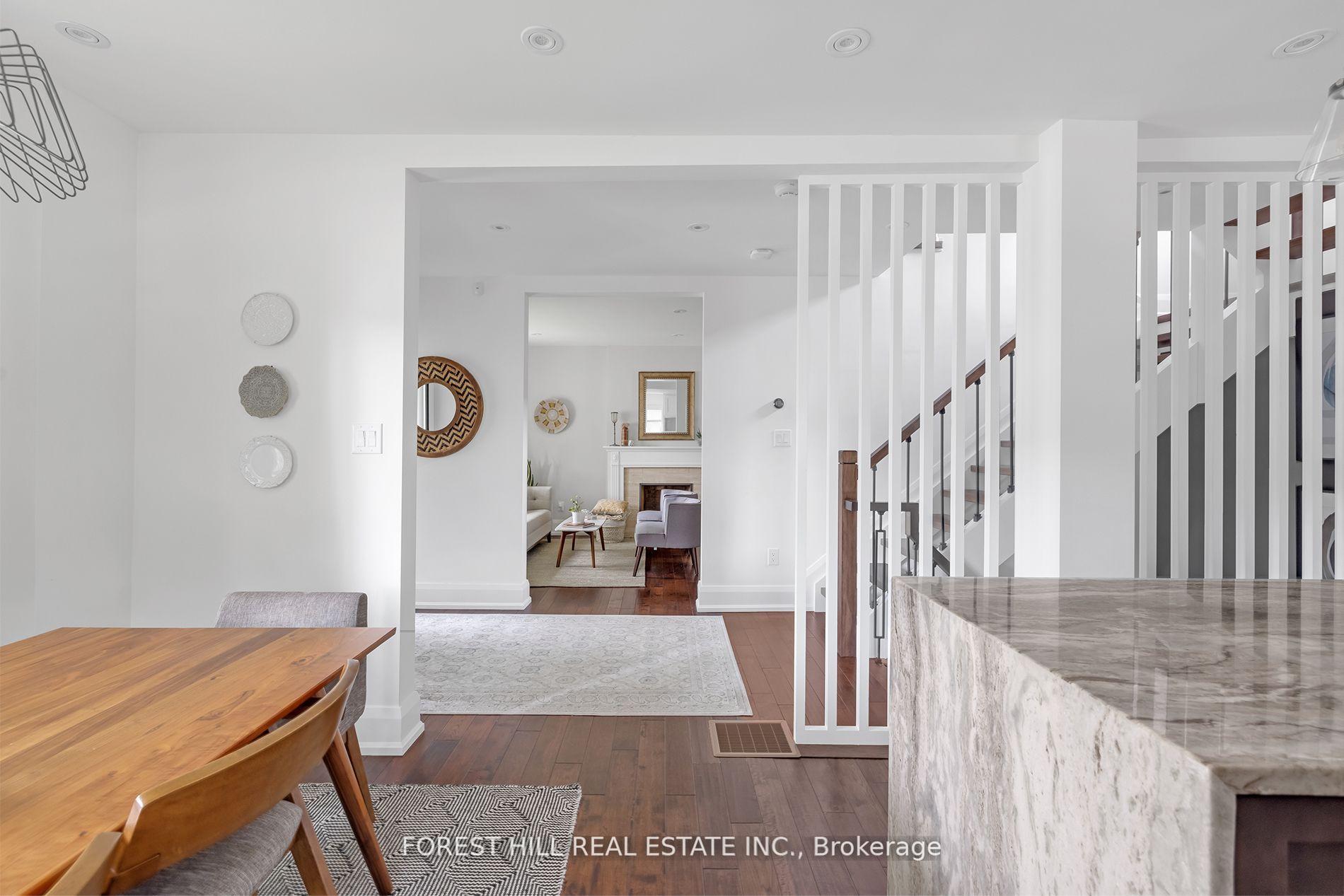 2567 Lake Shore Blvd W, Toronto, ON M8V1E5 | 3 Bedroom 4 Bathroom Detached House | Image 11