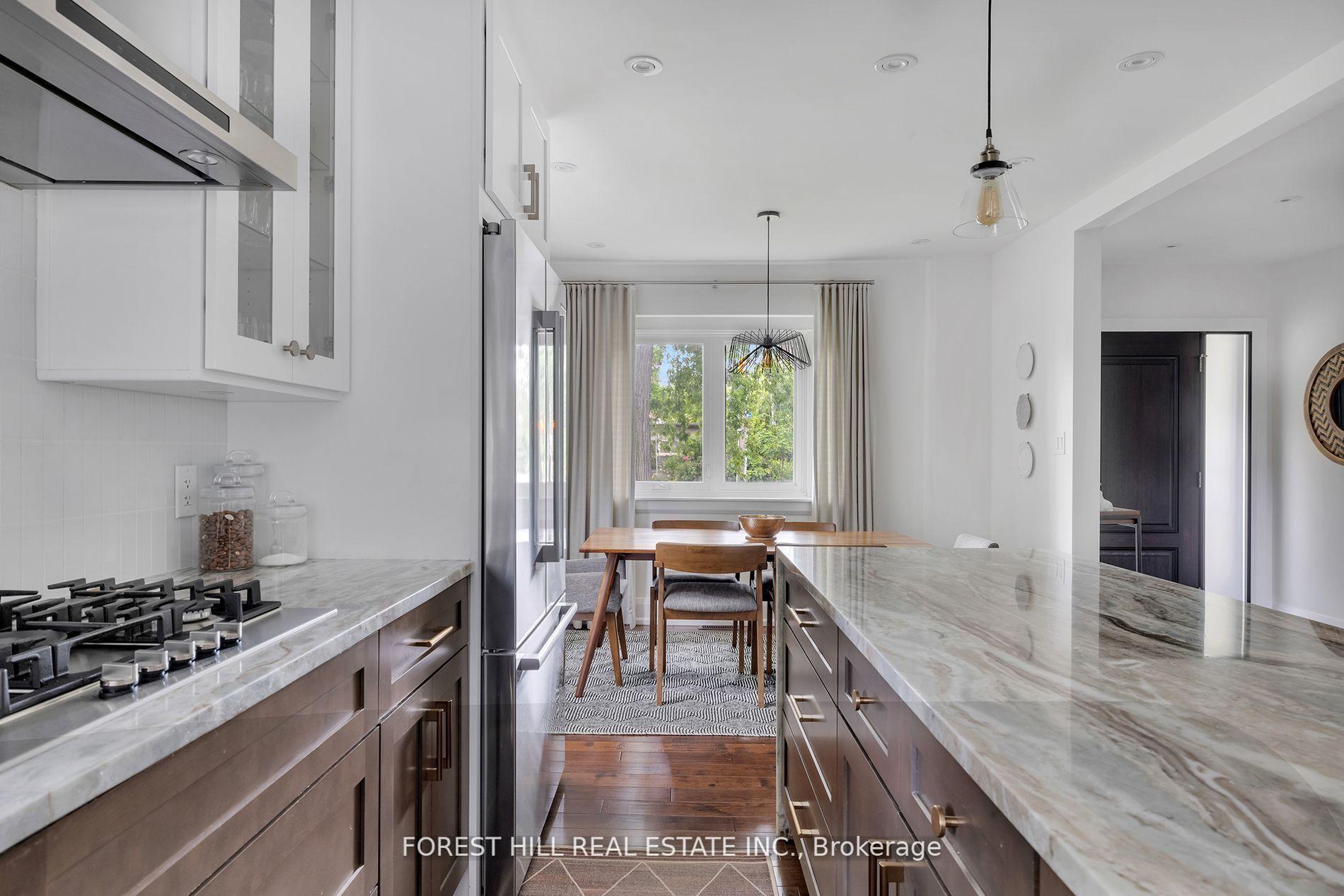 2567 Lake Shore Blvd W, Toronto, ON M8V1E5 | 3 Bedroom 4 Bathroom Detached House | Image 14