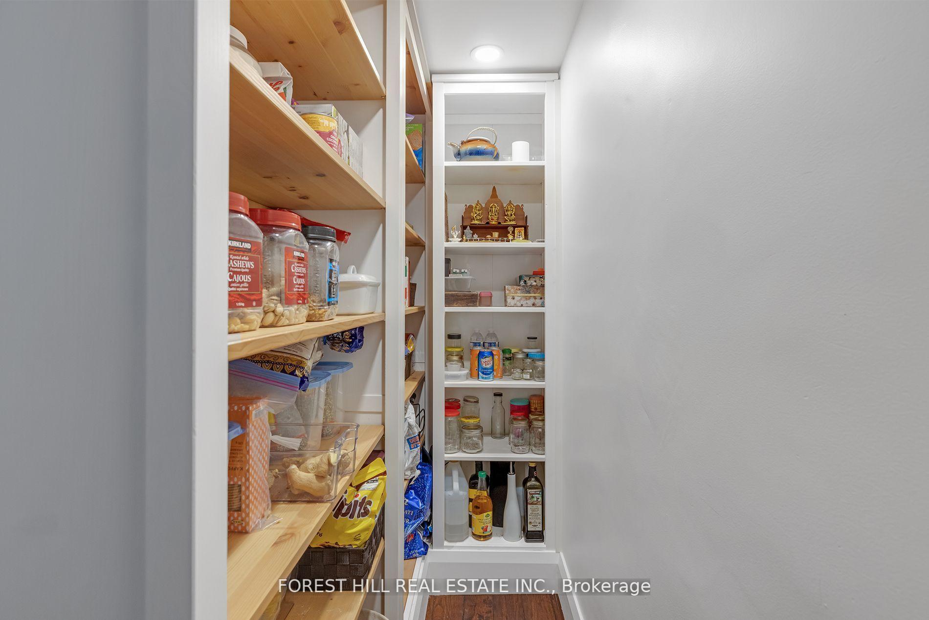 2567 Lake Shore Blvd W, Toronto, ON M8V1E5 | 3 Bedroom 4 Bathroom Detached House | Image 19