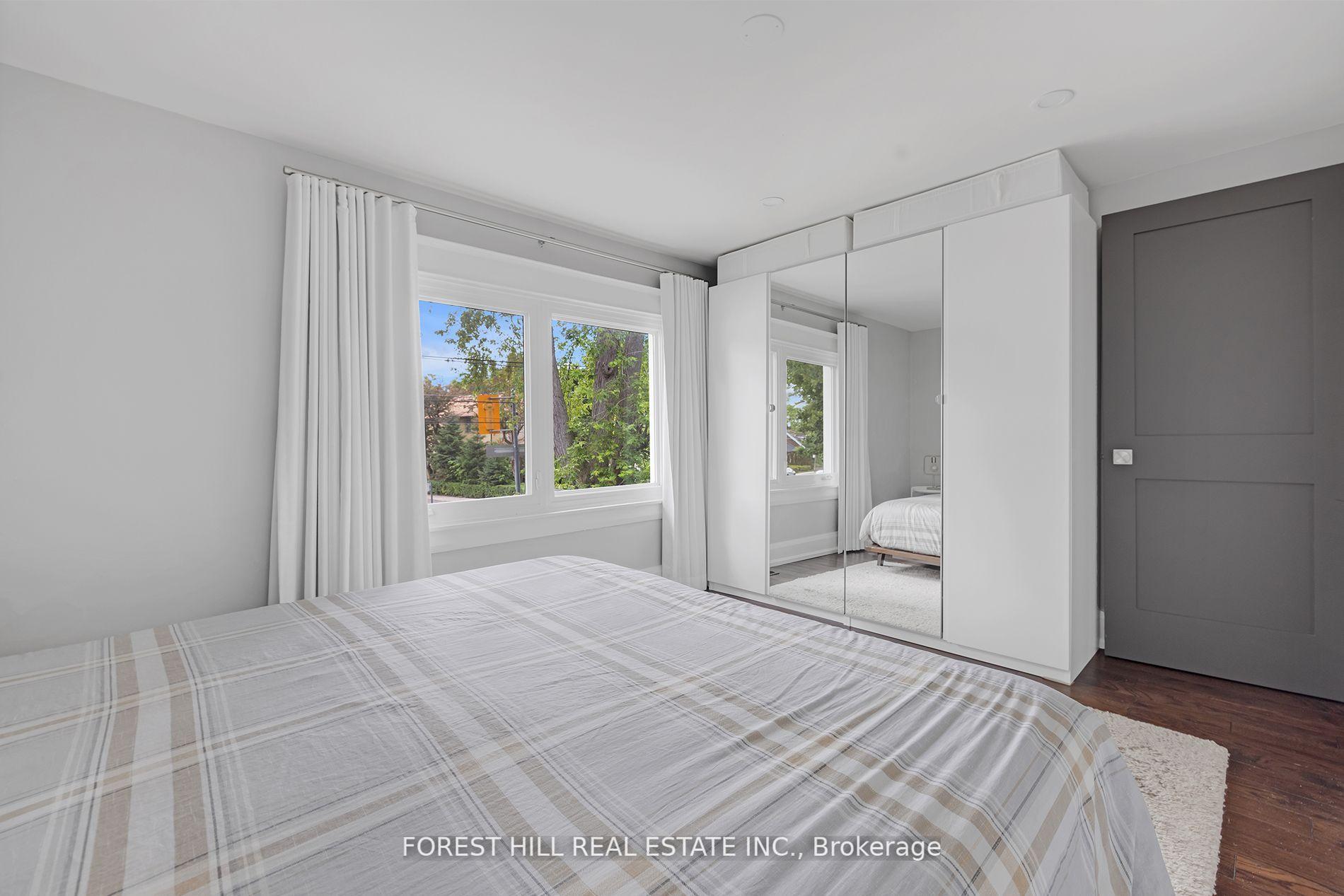 2567 Lake Shore Blvd W, Toronto, ON M8V1E5 | 3 Bedroom 4 Bathroom Detached House | Image 25