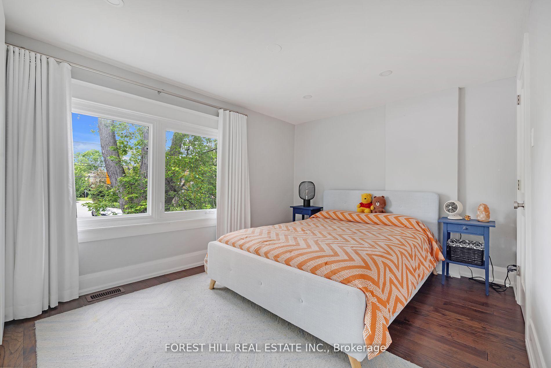 2567 Lake Shore Blvd W, Toronto, ON M8V1E5 | 3 Bedroom 4 Bathroom Detached House | Image 26