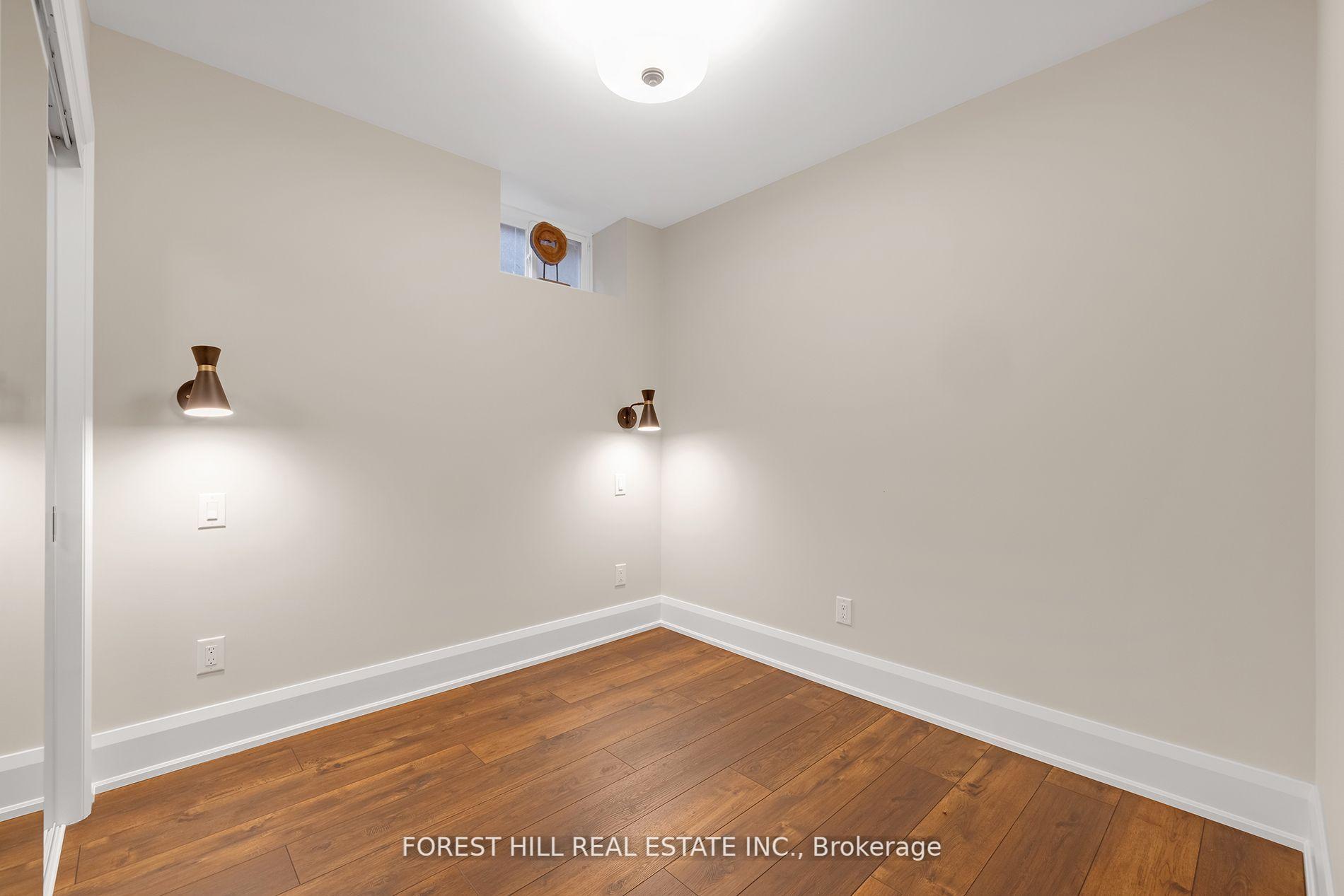 2567 Lake Shore Blvd W, Toronto, ON M8V1E5 | 3 Bedroom 4 Bathroom Detached House | Image 32