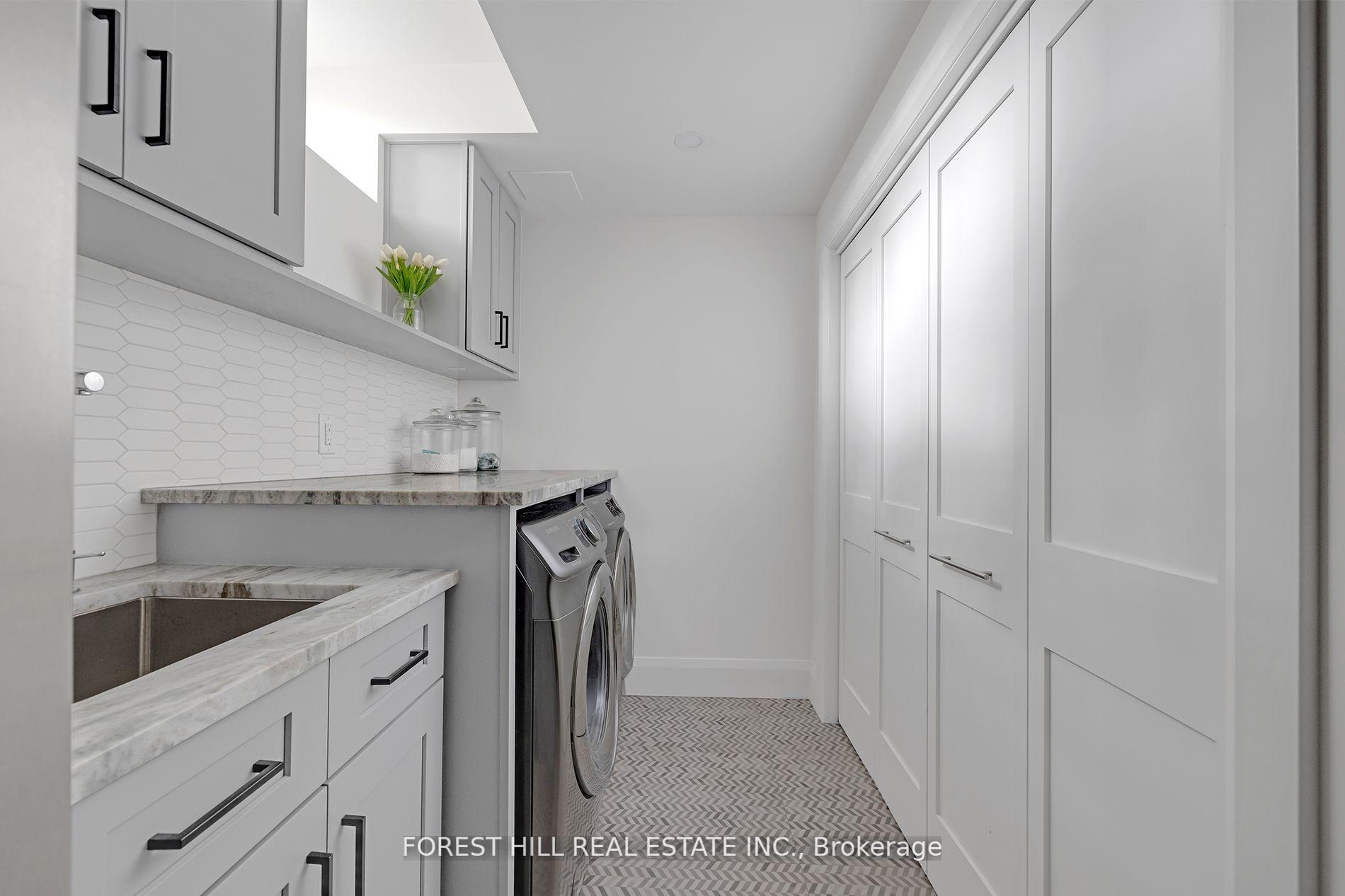 2567 Lake Shore Blvd W, Toronto, ON M8V1E5 | 3 Bedroom 4 Bathroom Detached House | Image 35