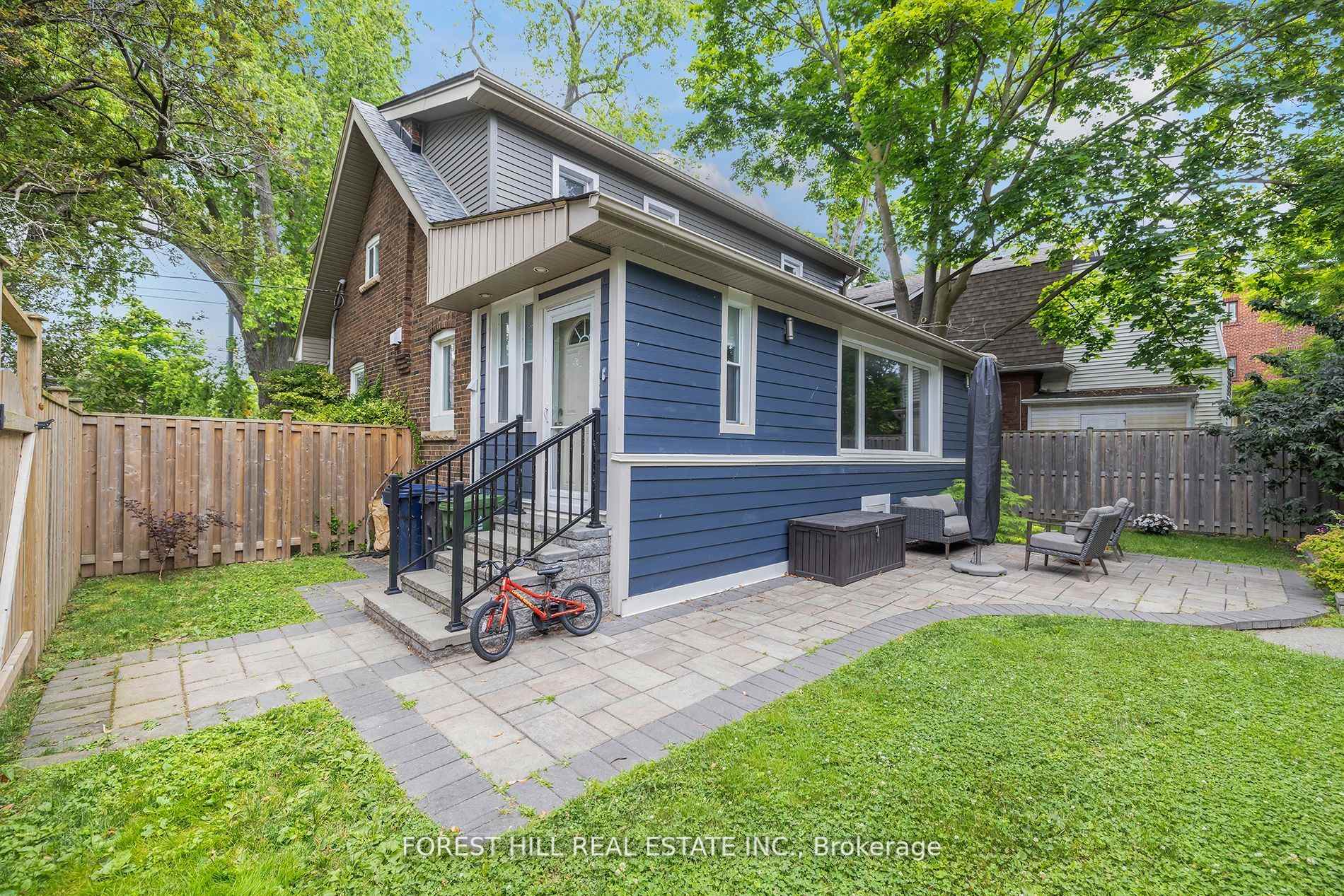2567 Lake Shore Blvd W, Toronto, ON M8V1E5 | 3 Bedroom 4 Bathroom Detached House | Image 36