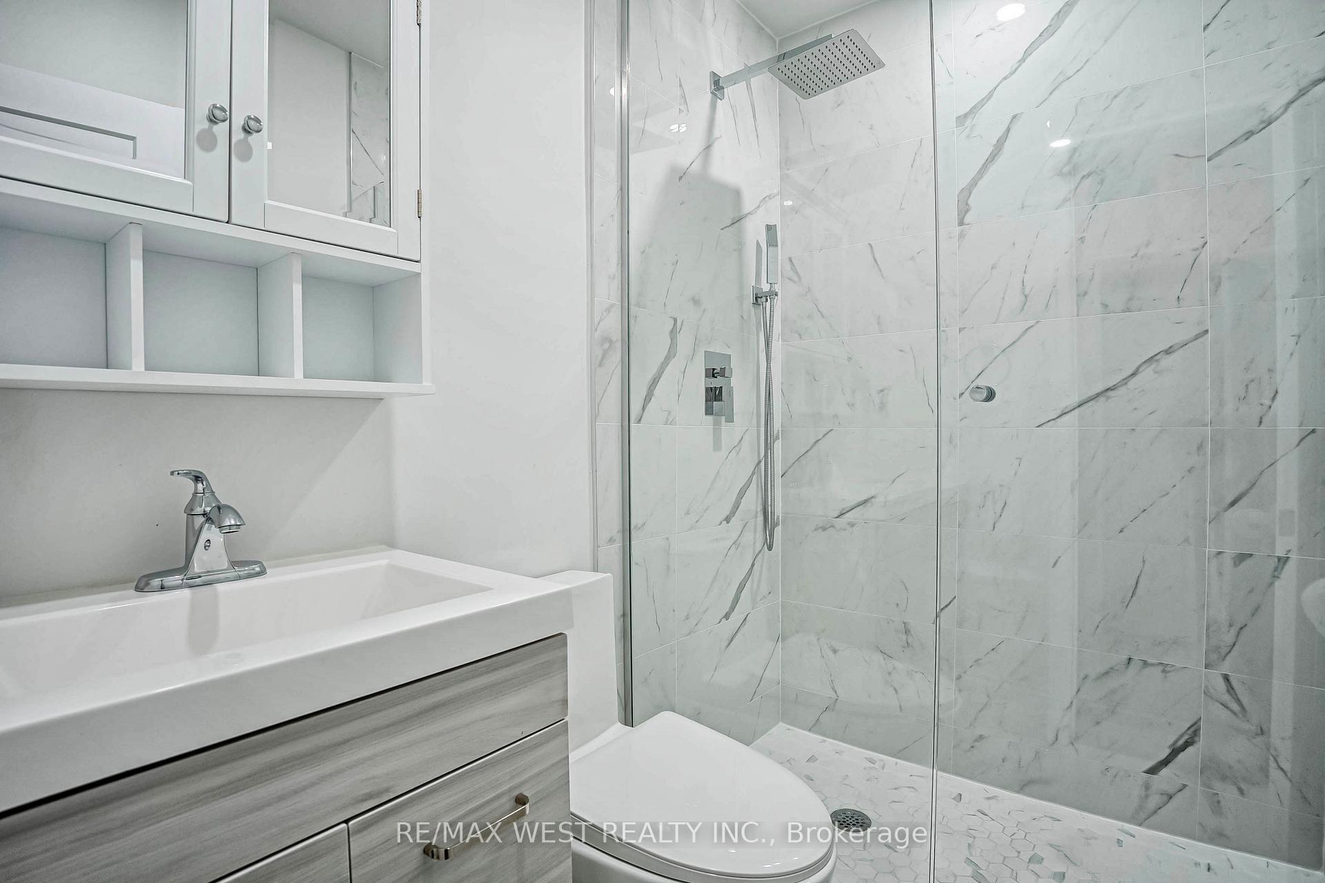 560 Perth Ave, Toronto, ON M6N2W7 | 3 Bedroom 3 Bathroom Semi-Detached House | Image 14