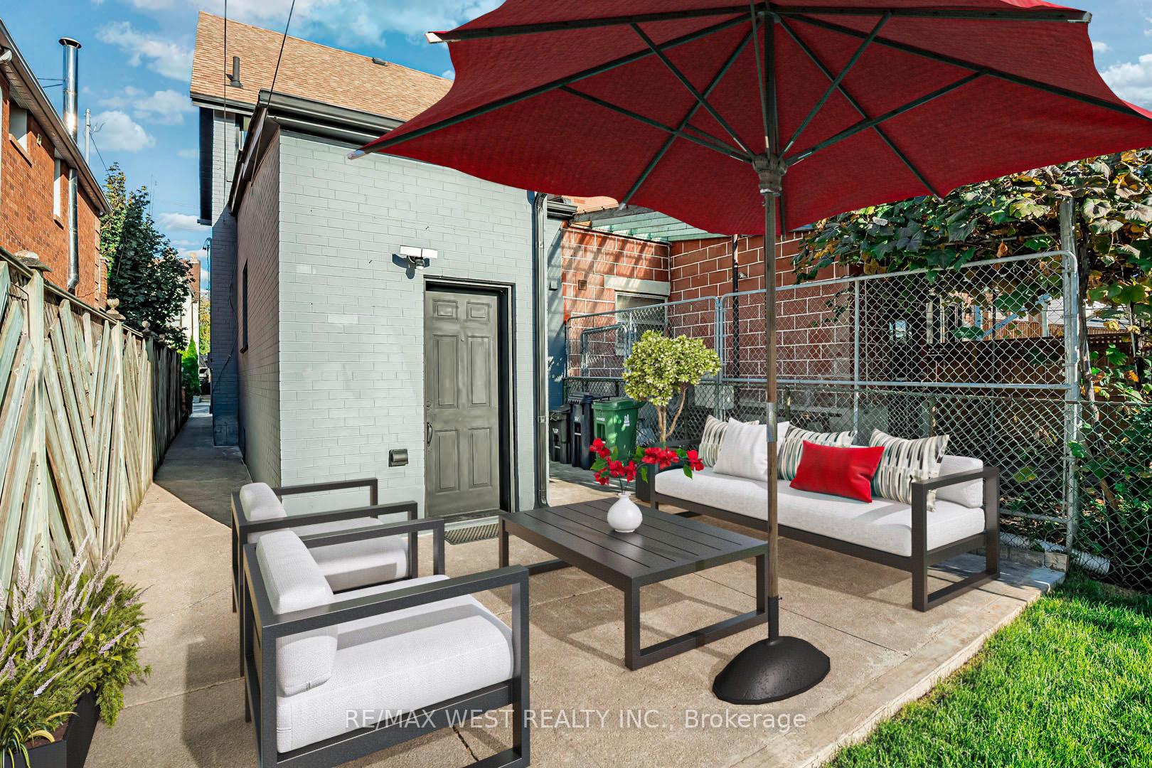 560 Perth Ave, Toronto, ON M6N2W7 | 3 Bedroom 3 Bathroom Semi-Detached House | Image 36