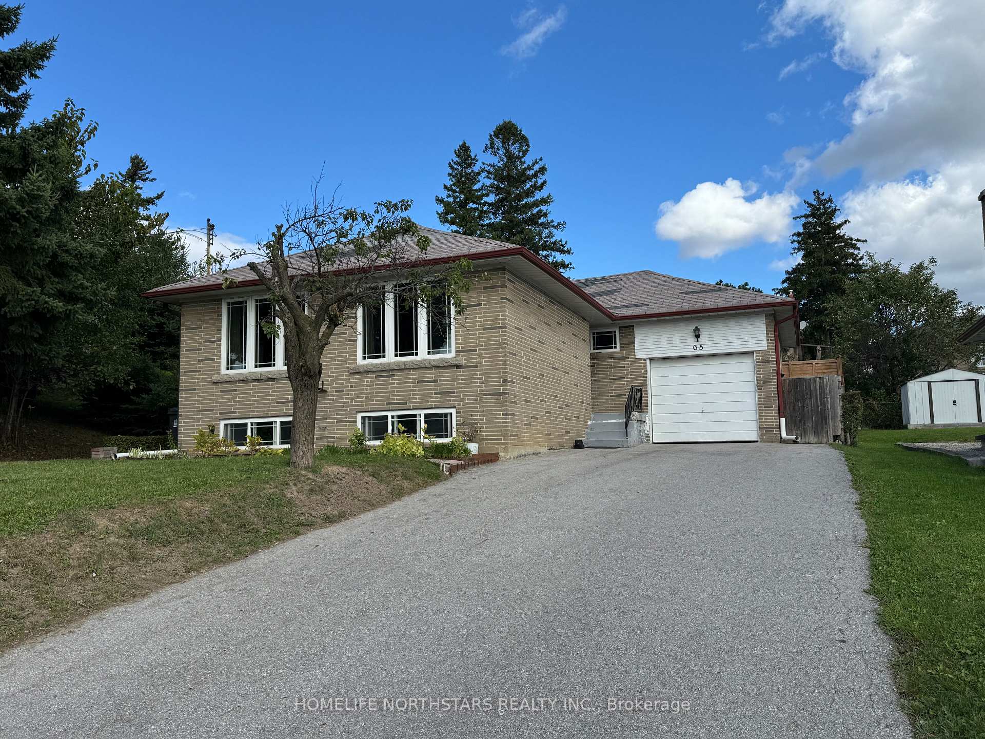 65 Lexfield Ave, Toronto, ON M3M1M6 | 3 Bedroom 2 Bathroom Detached House