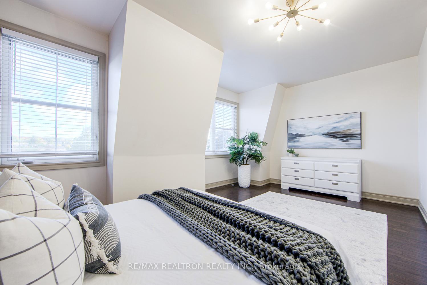 62 Monclova Rd, Toronto, ON M3M0A6 | 3 Bedroom 4 Bathroom Semi-Detached House | Image 20