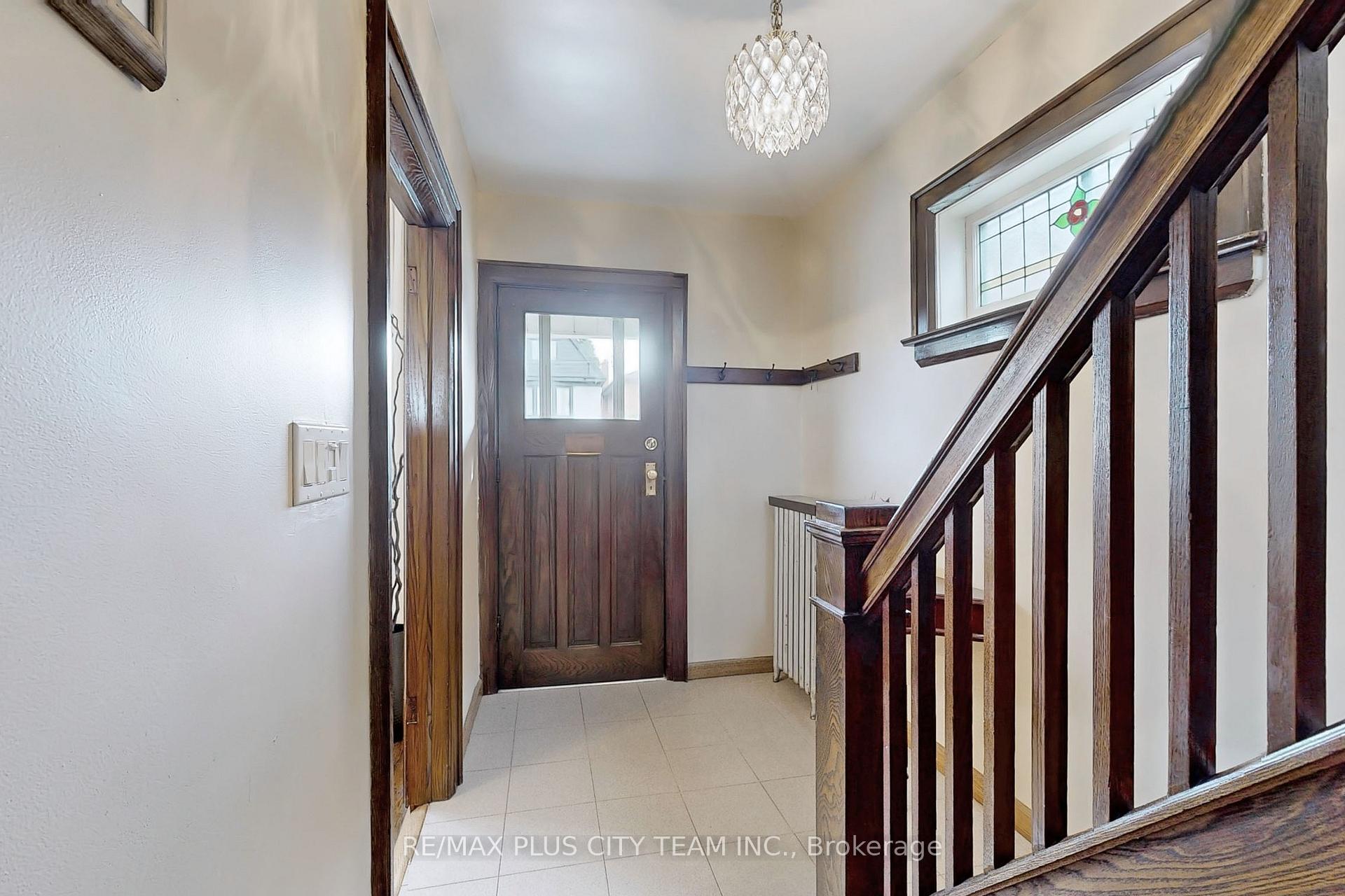 86 Bristol Ave, Toronto, ON M6H3J9 | 3 Bedroom 2 Bathroom Semi-Detached House | Image 14